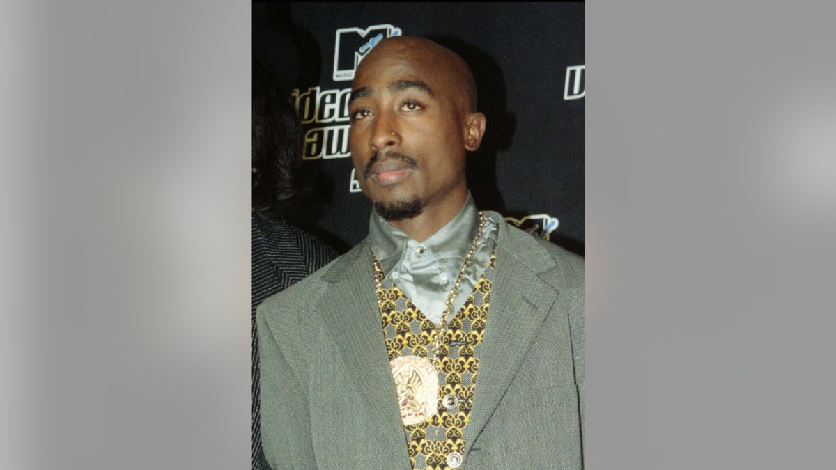 Rapper Tupac Shakur, who died five years ago, has claimed the No. 1 spot on the album charts for the week ending April 1, 2001, for his posthumous double-CD 'Until the End of Time,' according to Soundscan Data. Shakur is seen at the MTV Music Video Awards in New York in this Sept. 4, 1996 file photo.

HB/ - RTRGMNM