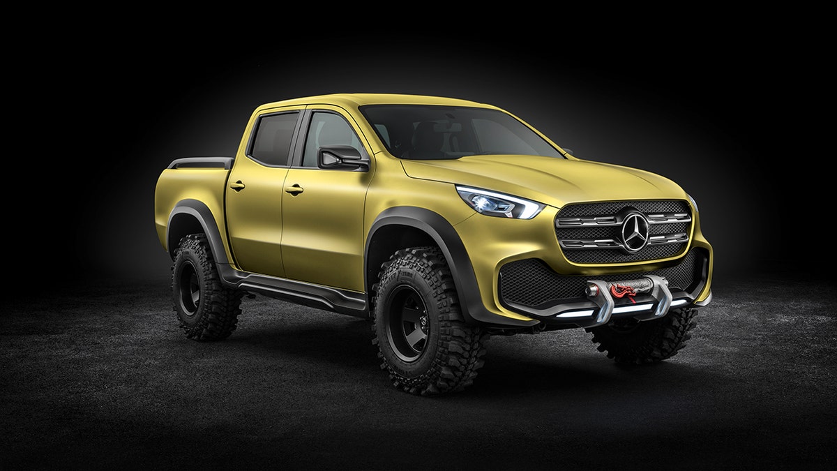 X-Class 01