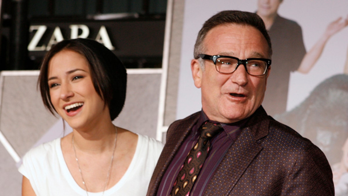 Actor Robin Williams (R) star of the new film 