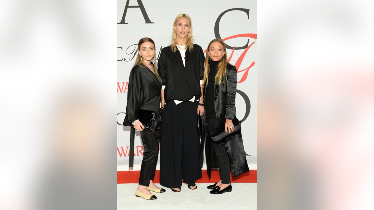 Mary-Kate and Ashley Olsen get angry on the red carpet | Fox News, image size:1280x720