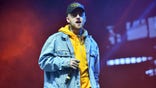 LONG BEACH, CA - APRIL 29:  Rapper Mac Miller performs onstage during the Smokers Club Festival at The Queen Mary on April 29, 2018 in Long Beach, California.  (Photo by Scott Dudelson/Getty Images)