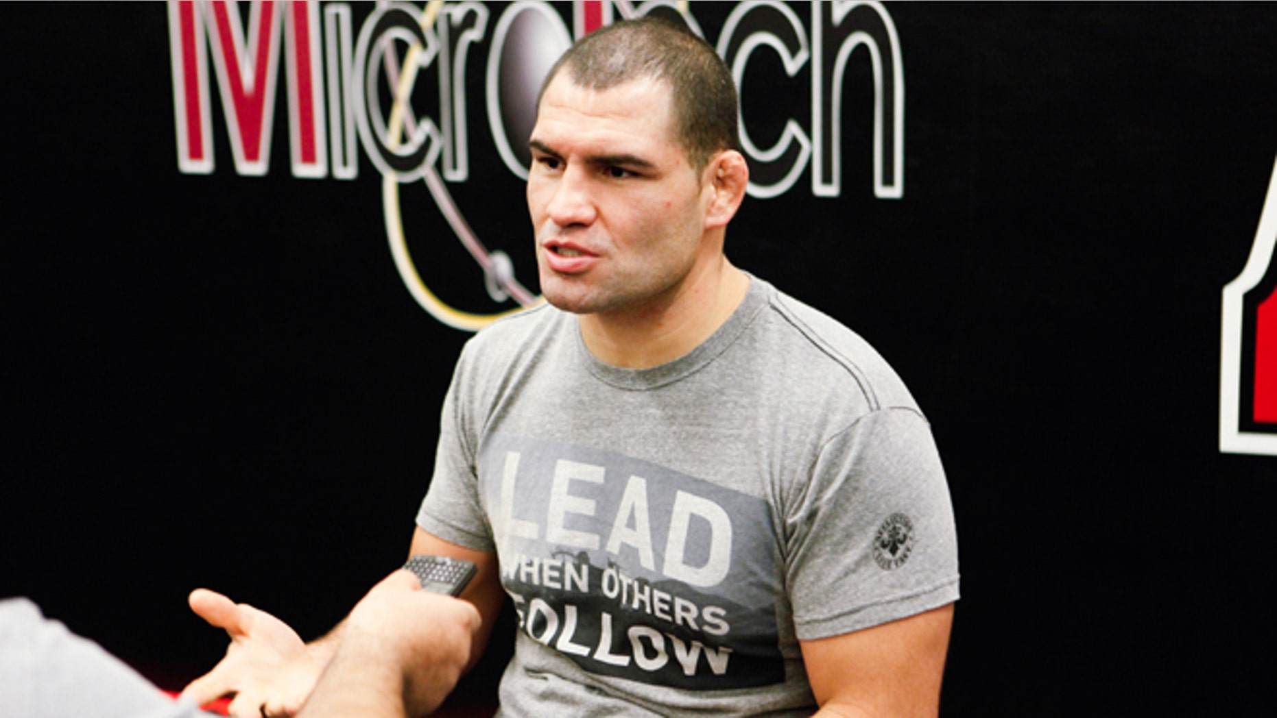 Cain-Velasquez-UFC-200-Latino.jpg