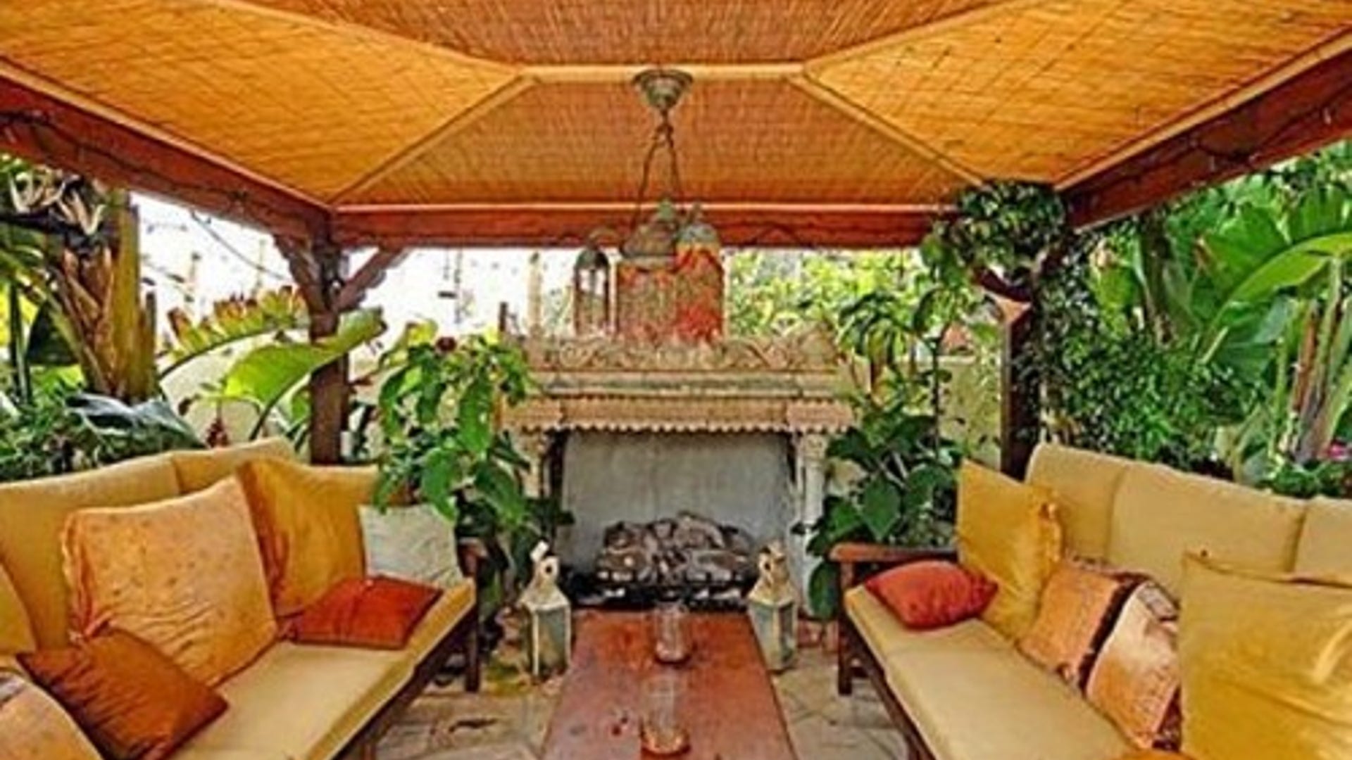 0_broad_beach_rd_malibu_ca_e1306273267658