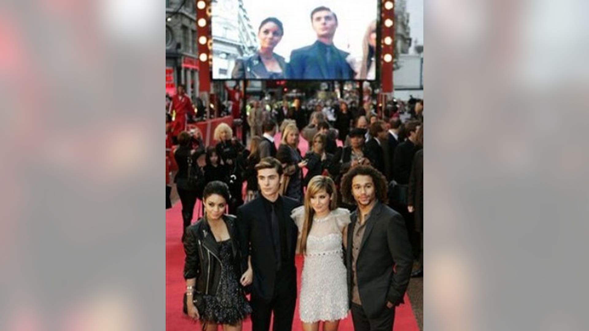 Vanessa Hidgens and Zac Efron