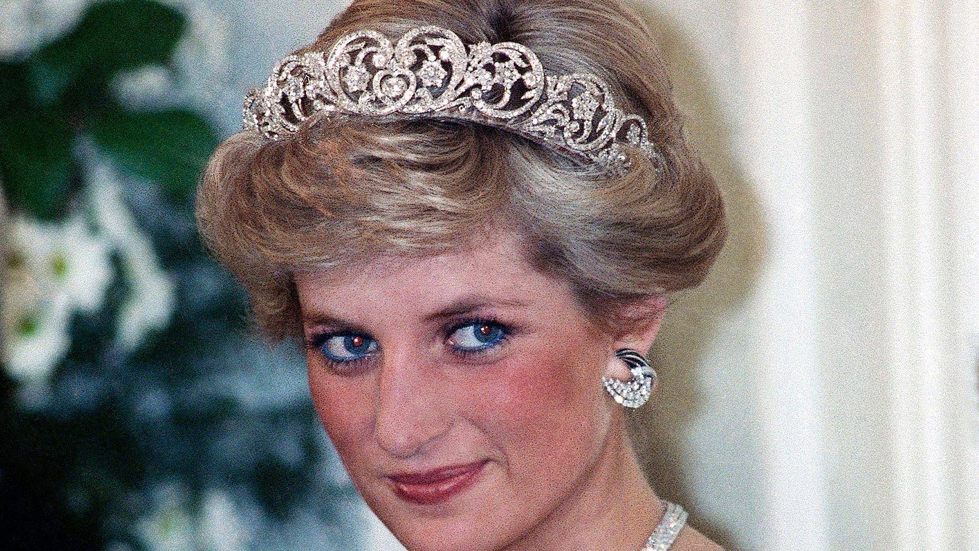Britain's Diana, the Princess of Wales at a reception in Bonn, Germany, November 2, 1987