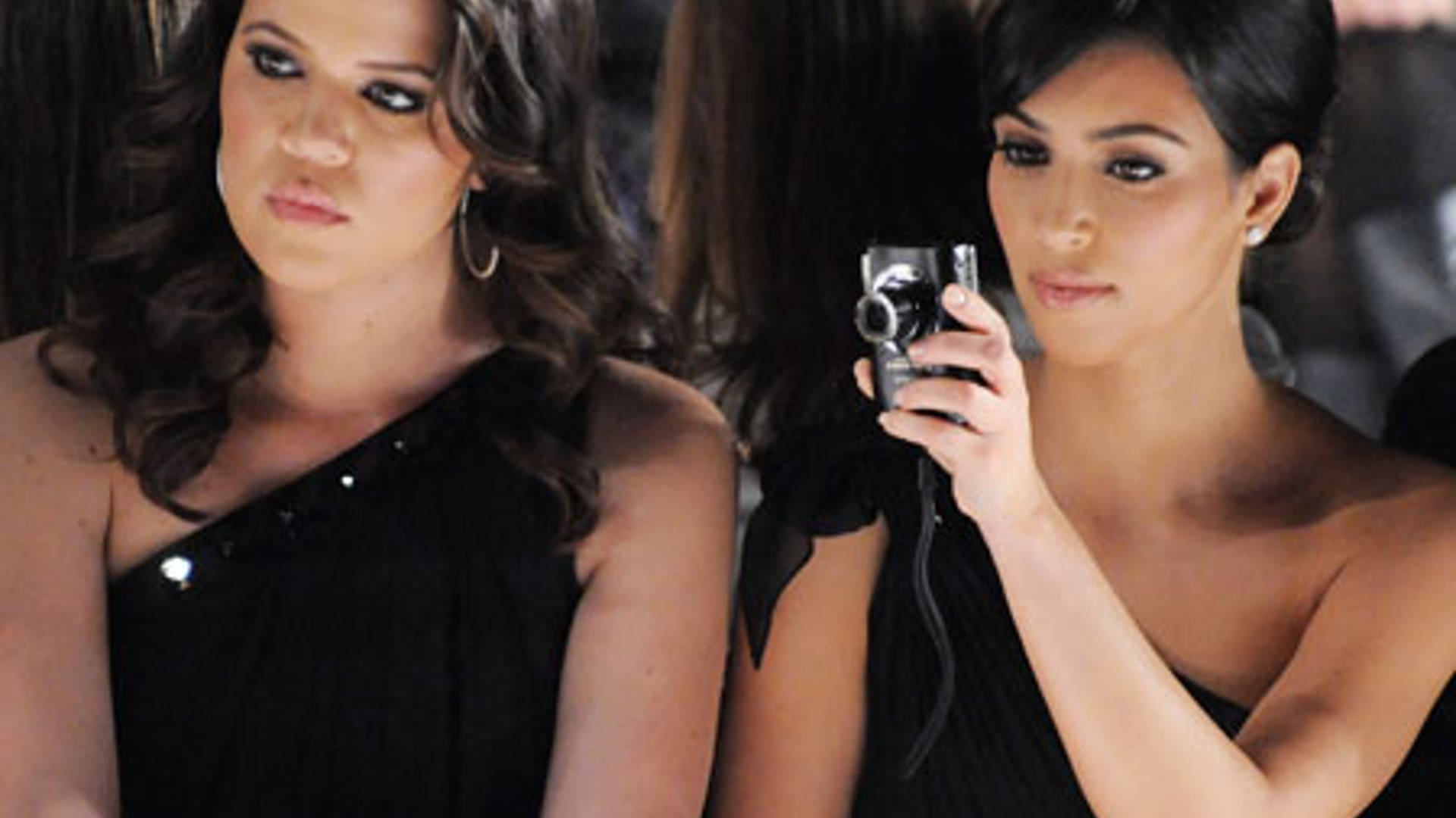Khloe and Kim Kardashian