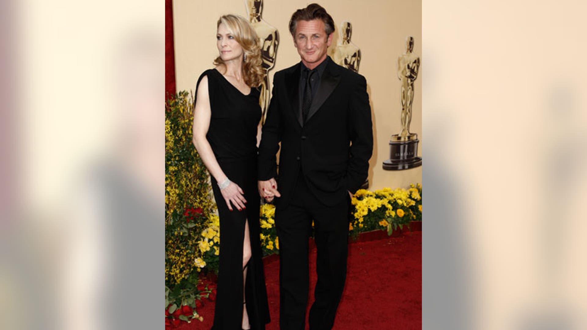 Robin Wright and Sean Penn