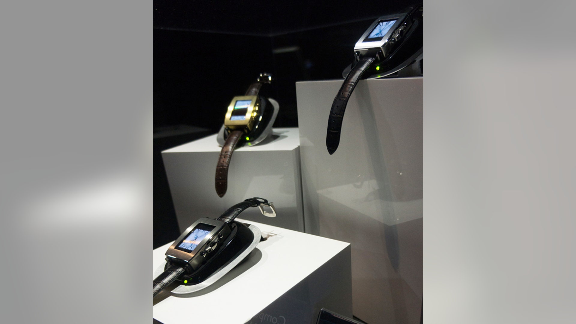 CES_2013_Toshiba_Watch