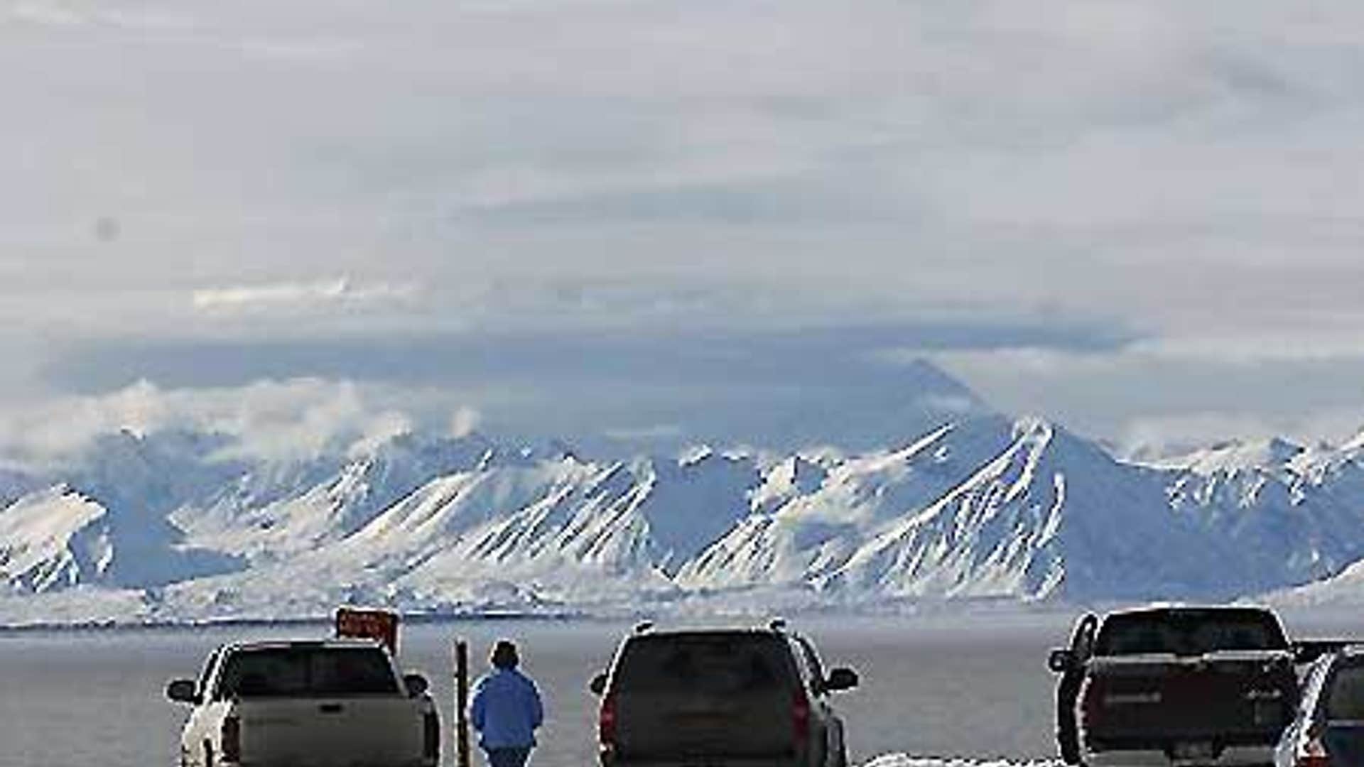 Rumbling Mount Redoubt
