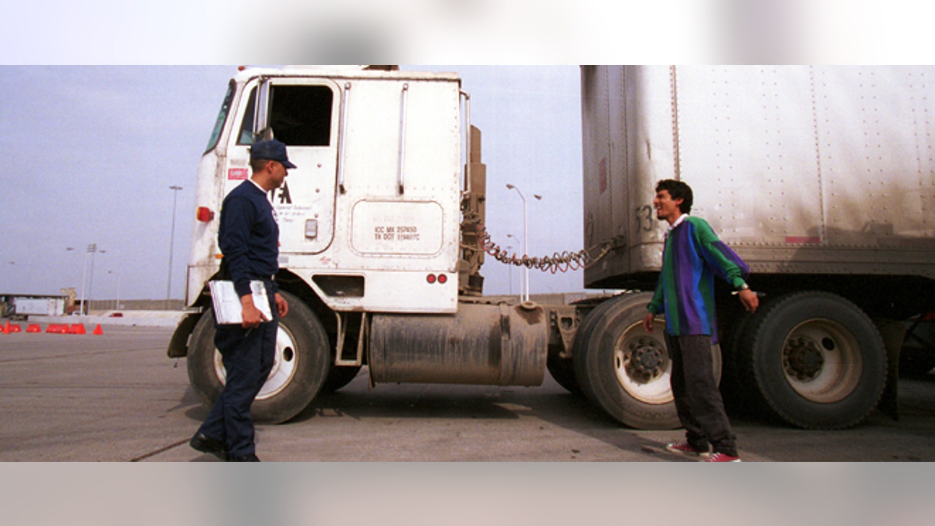 Mexican_Truck_Inspections_2