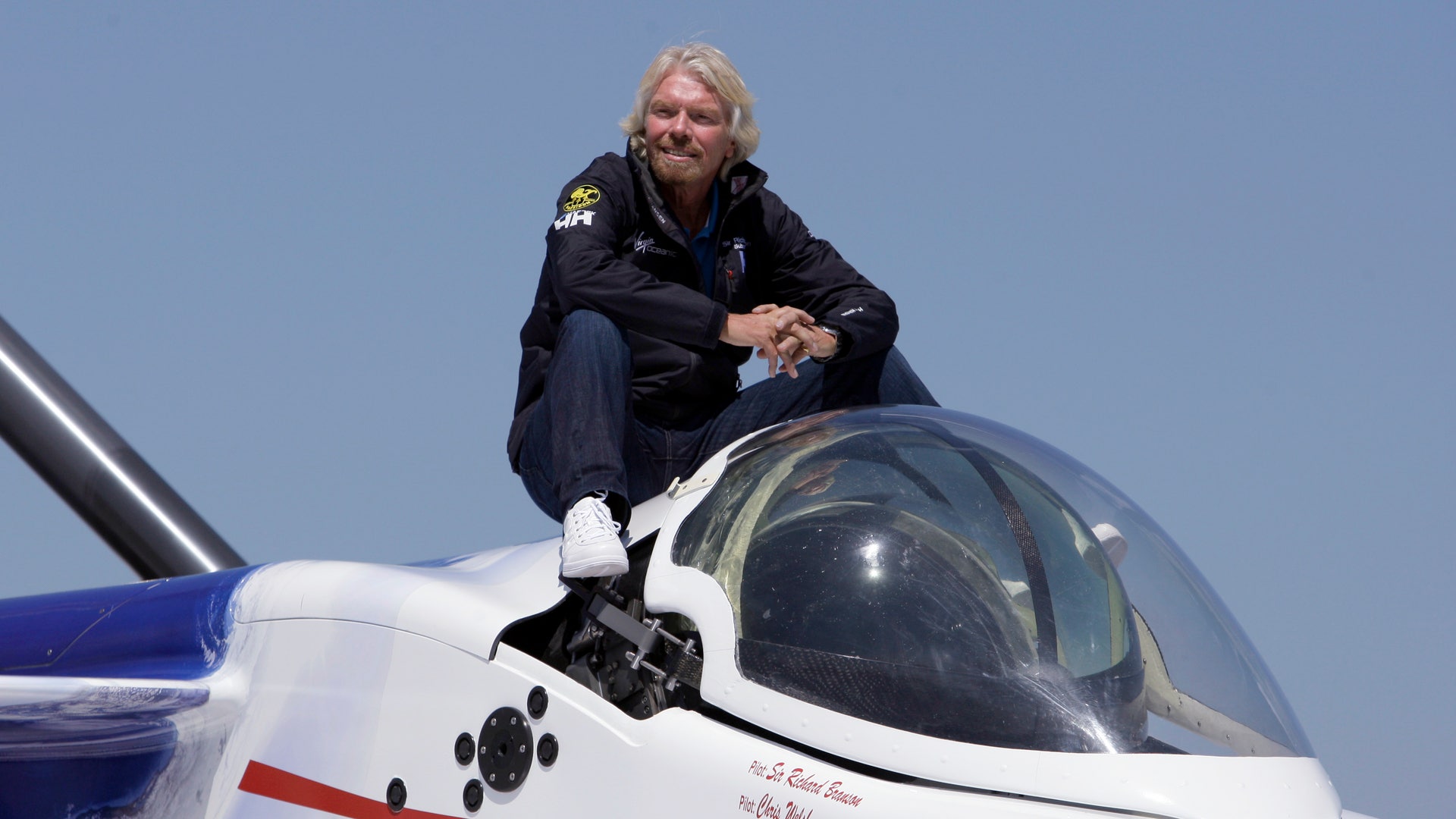専門ショップ Branson Adventurer Billionaire Unveils Dive Ocean Deep リラクゼーショングッズ
