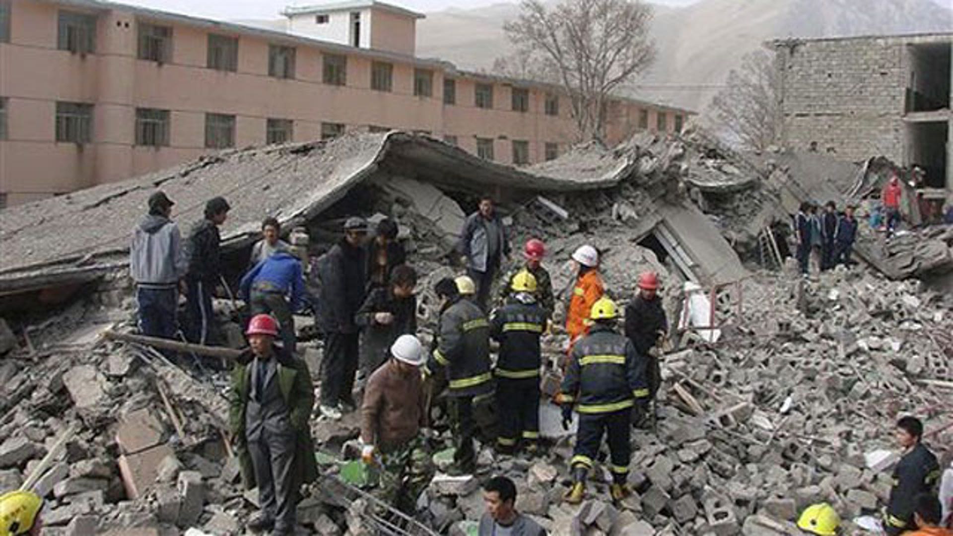 Землетрясение в китае 2008 сычуань. Сычуань китай землетрясение. Эпицентр землетрясения в китае. Землетрясение в китае 2014. Таншаньское землетрясение 1976.