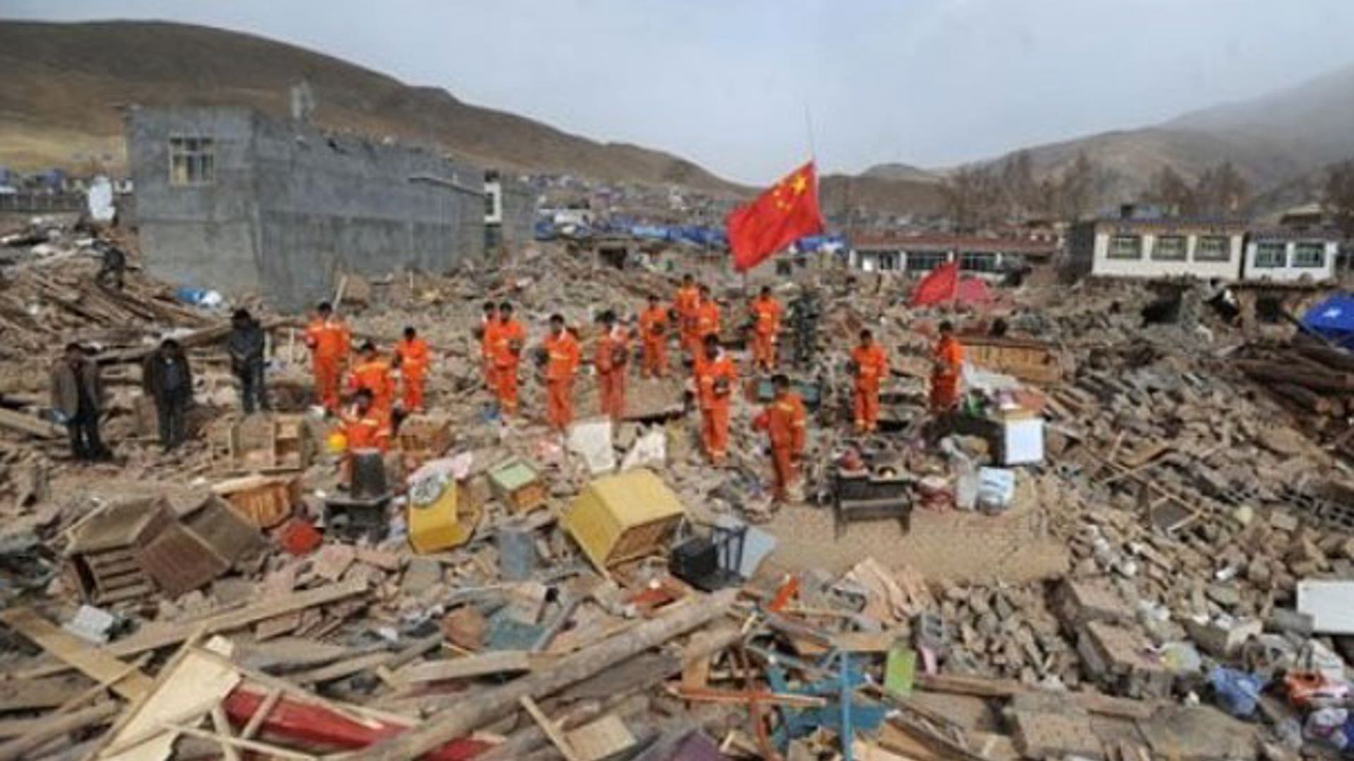 Workers Break to Remember