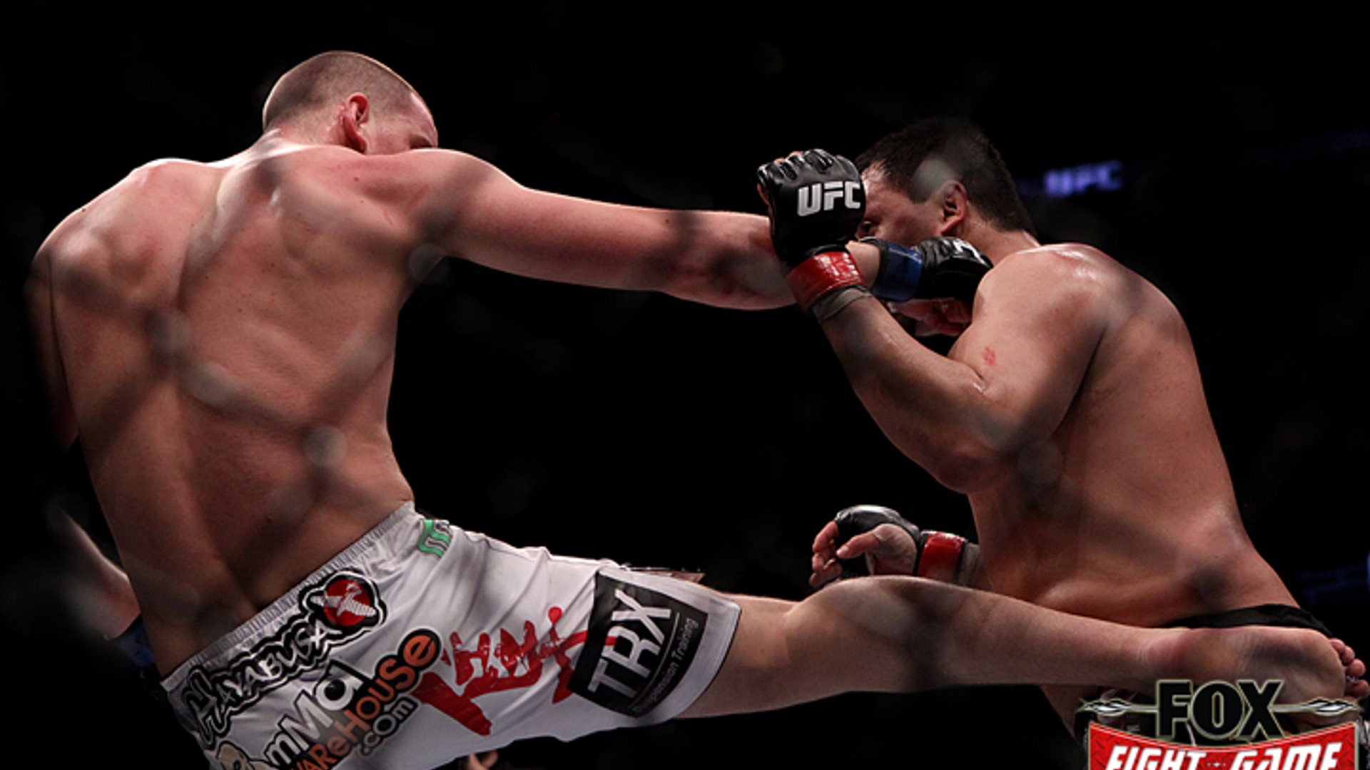 UFC 107: Struve vs. Buentello