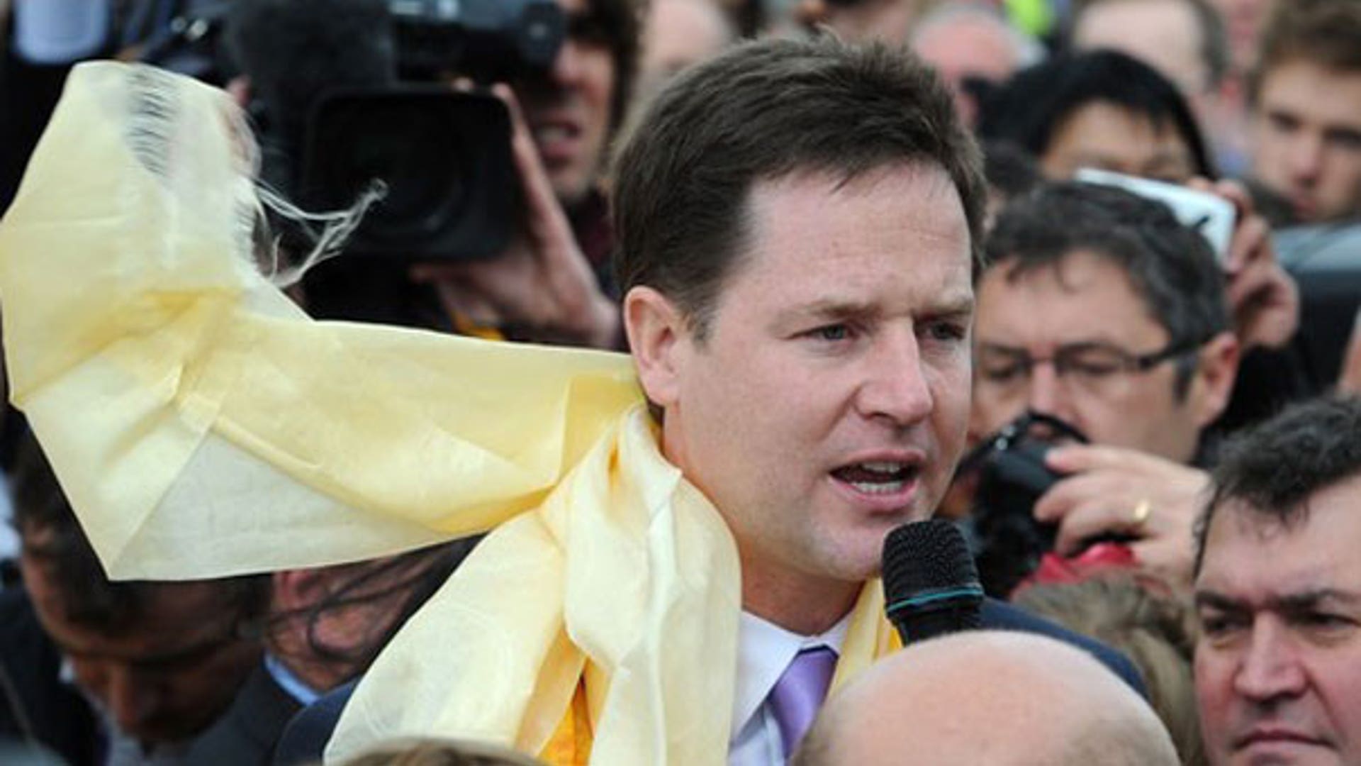 Candidates Campaign in Britain