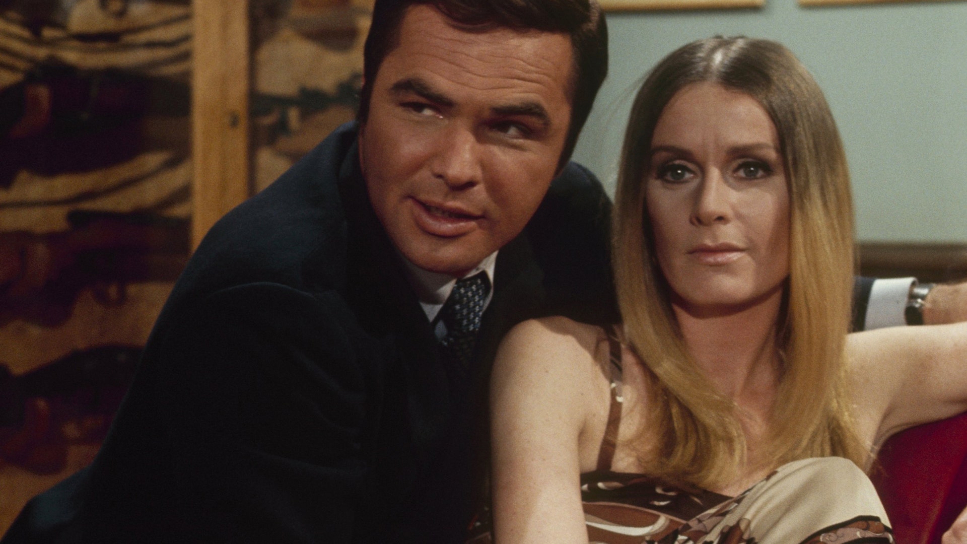 Burt Reynolds and Diana Hyland in 1971.