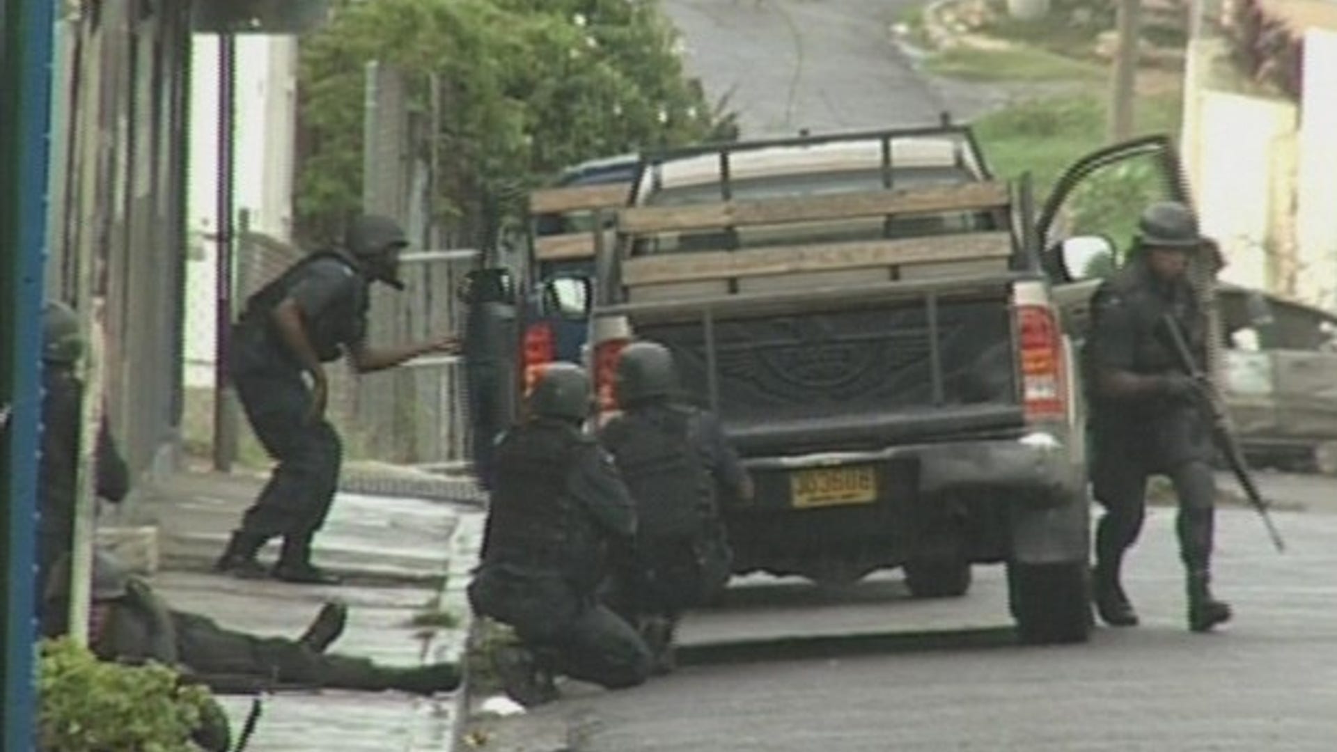Violence Erupts in Jamaica 