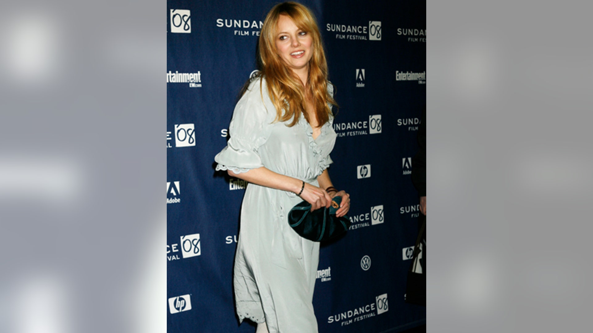Bijou Phillips