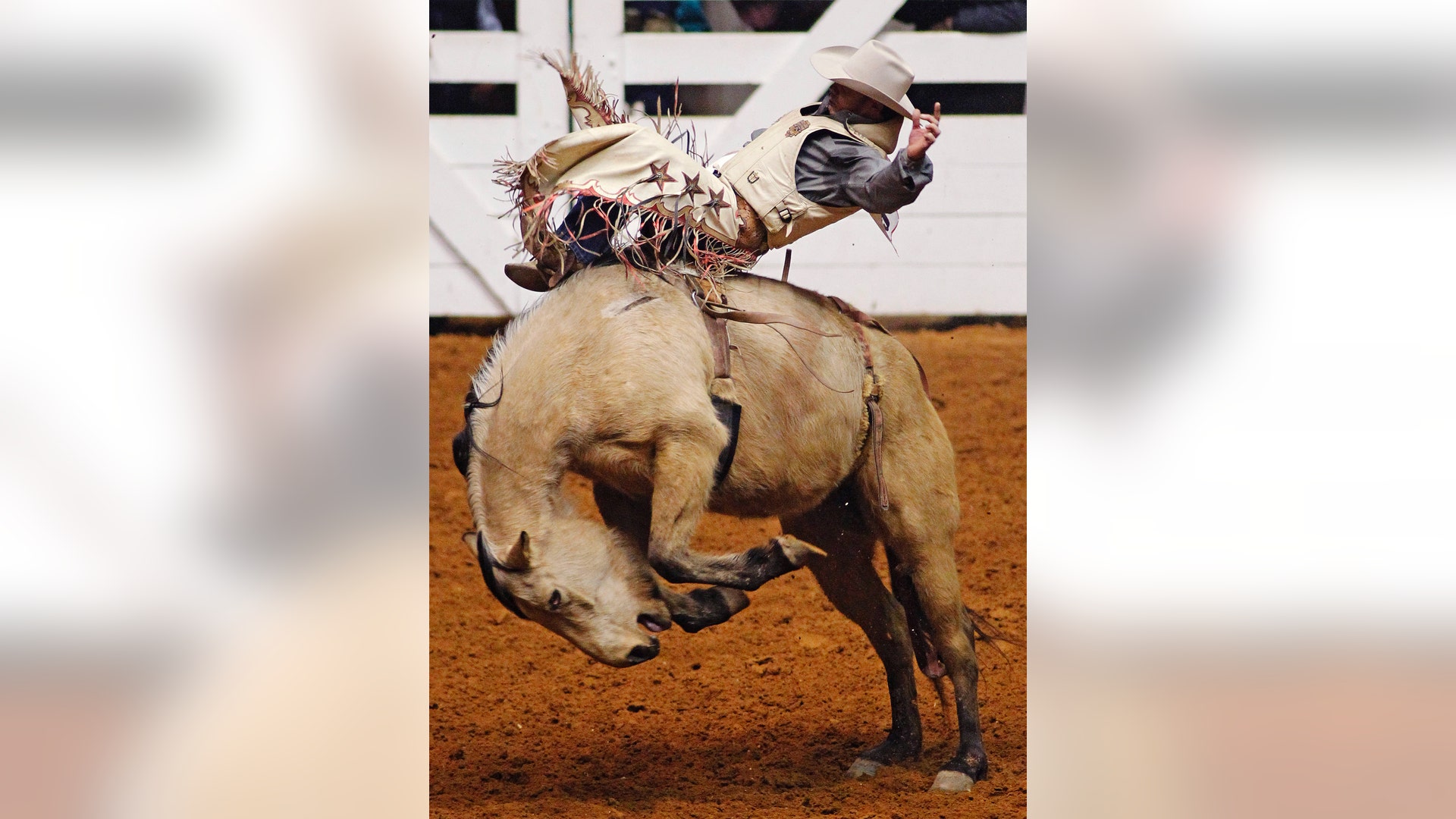 Chris_Harris_competes