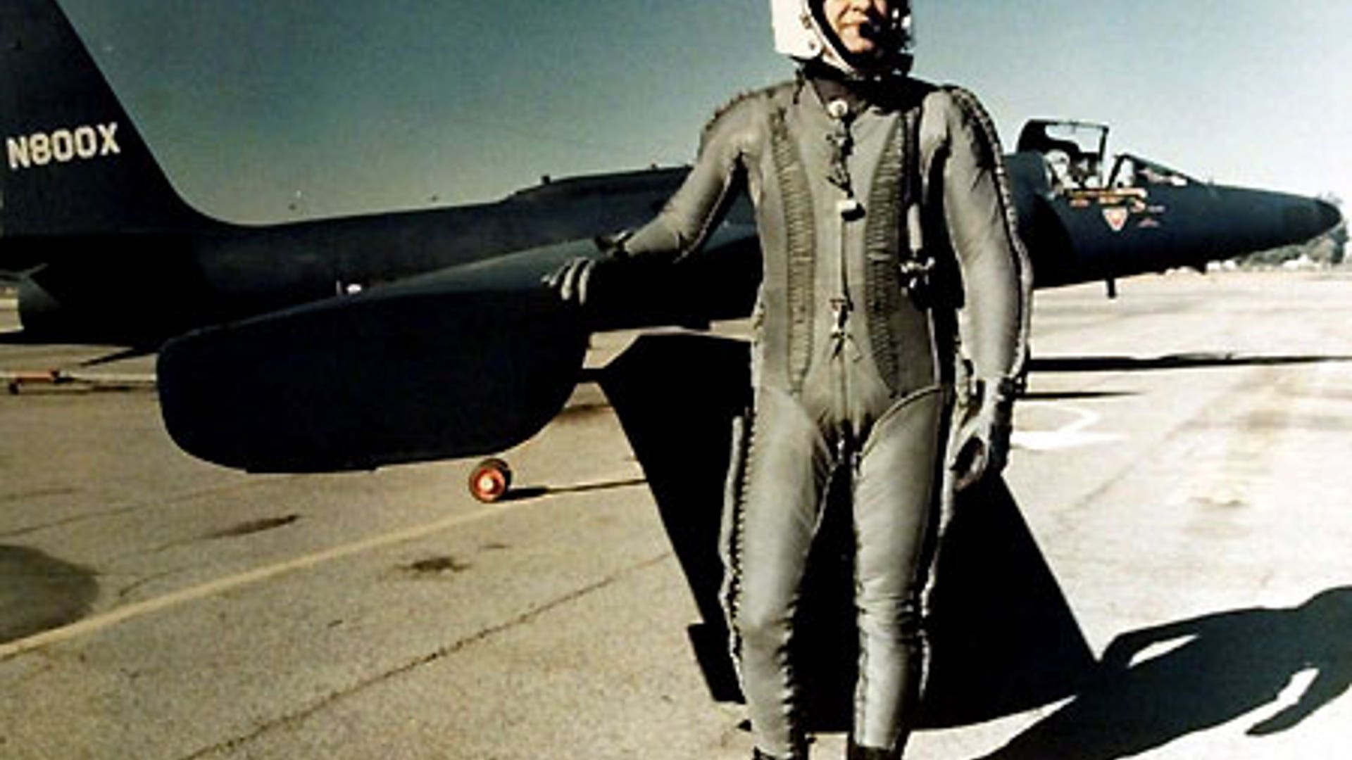 Is That a UFO or a Plane?