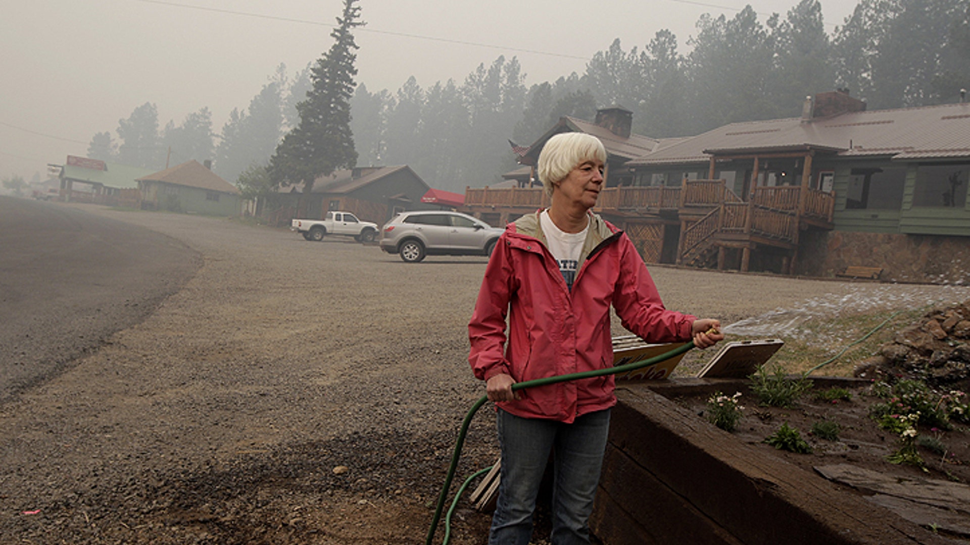 arizona_resident_fire_AP