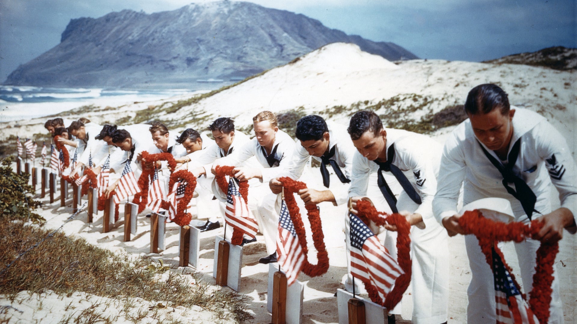 Sailors honor men killed during Pearl Harbor 