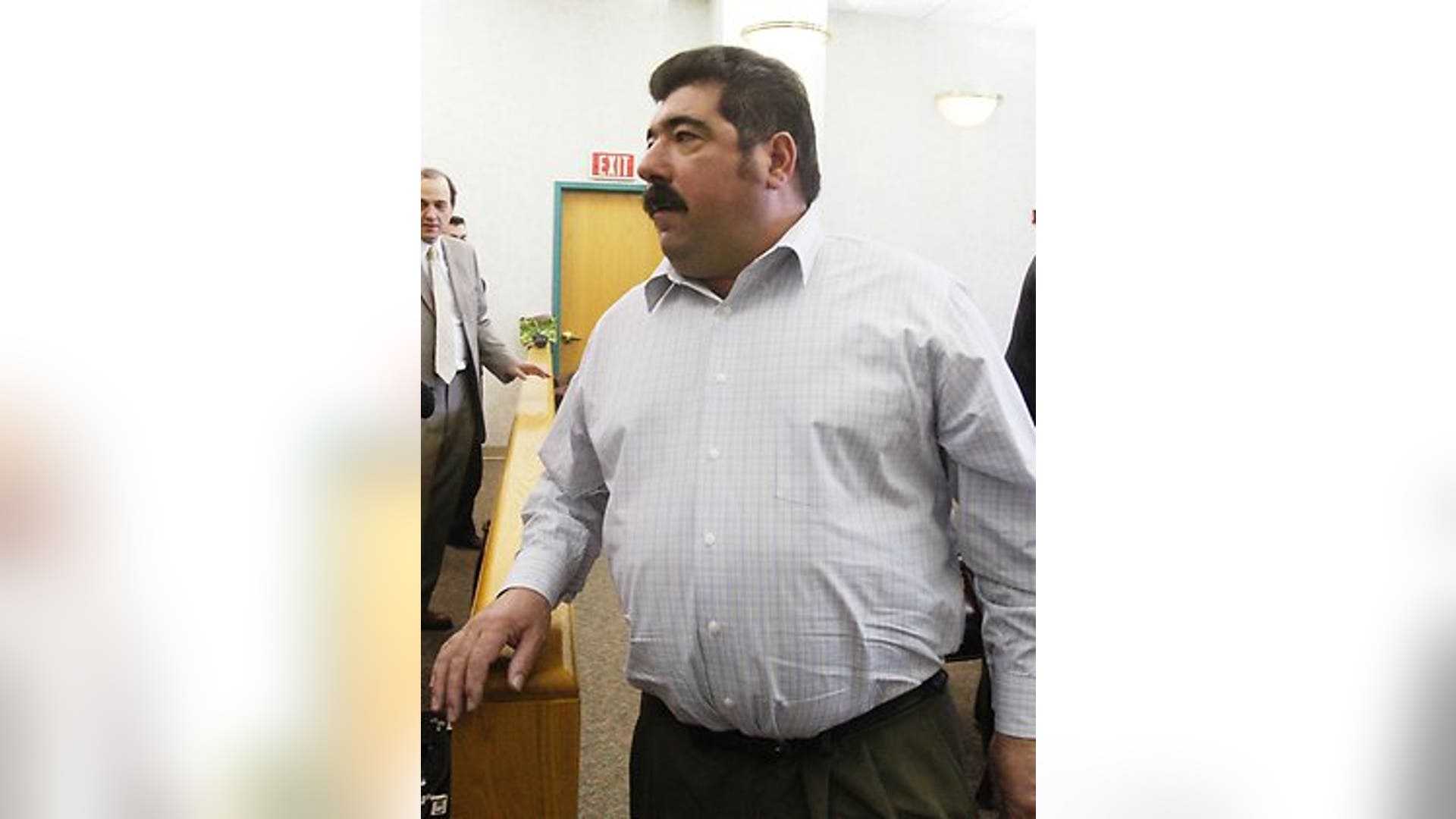 067352_lottery_pool_lawsuit