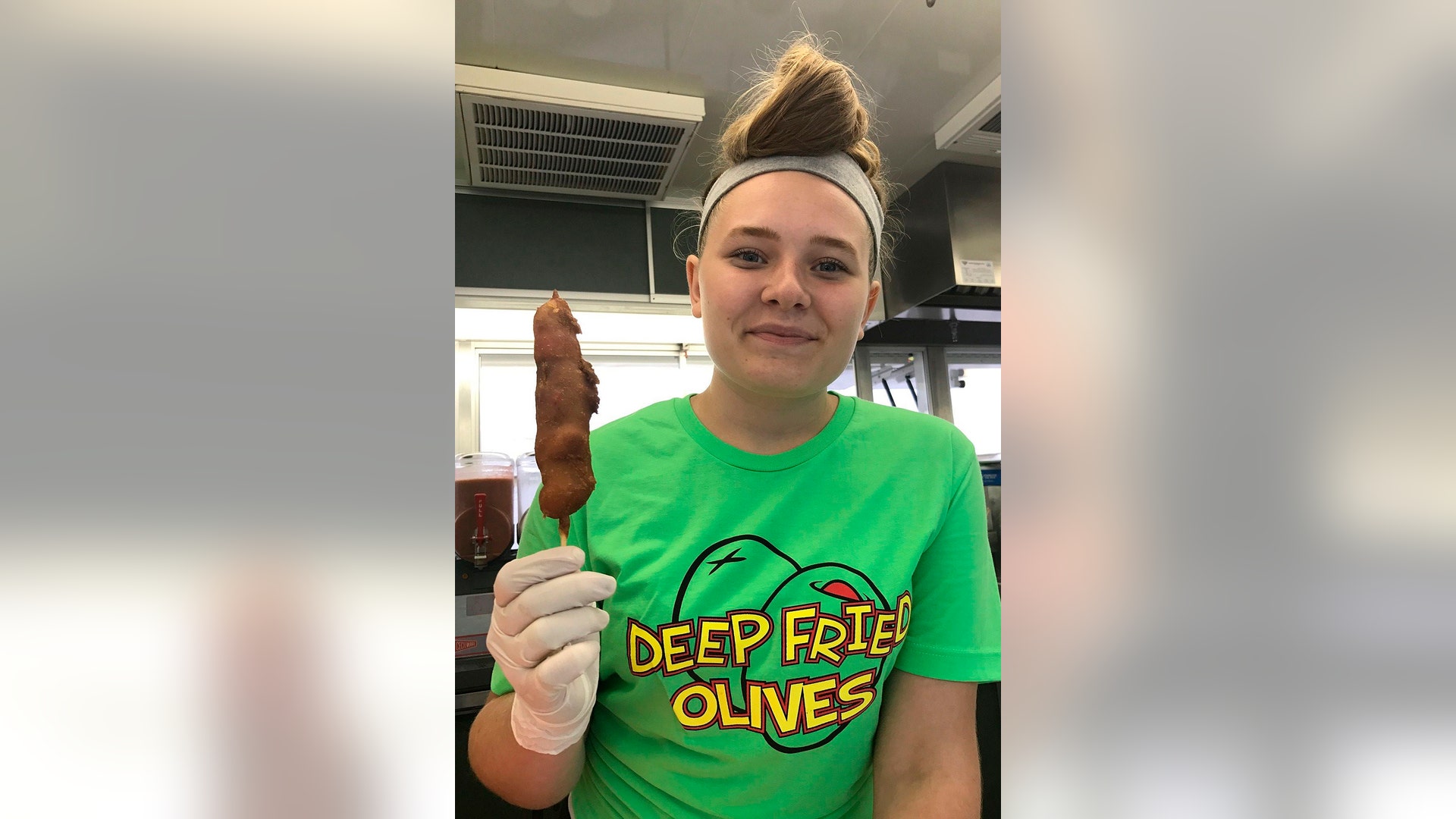 Deep fried olives are available on a stick, for mess-free (yet still greasy) experience.