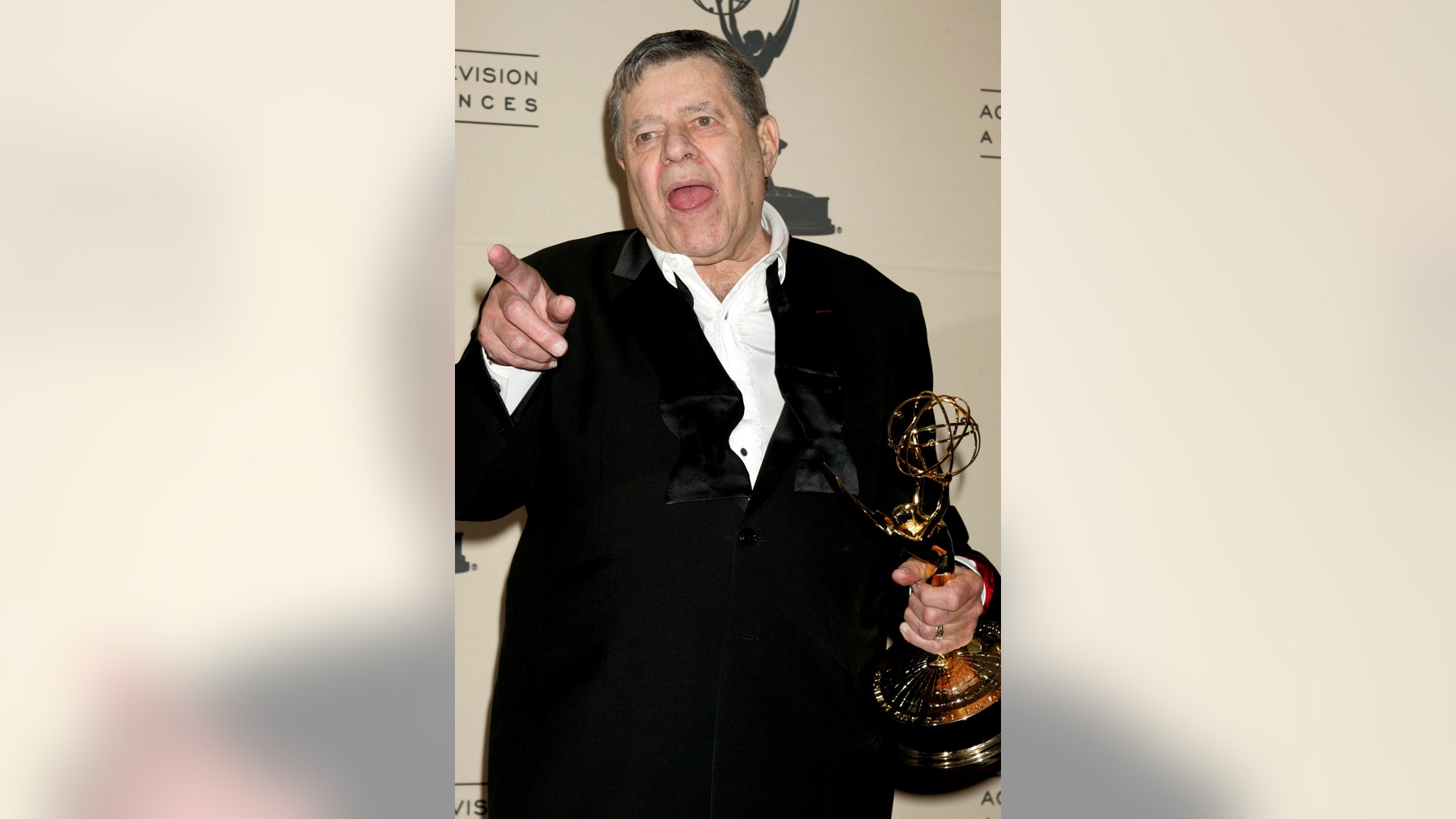 Jerry Lewis with the Governors Emmy Award he received in Los Angeles, September 11, 2005
