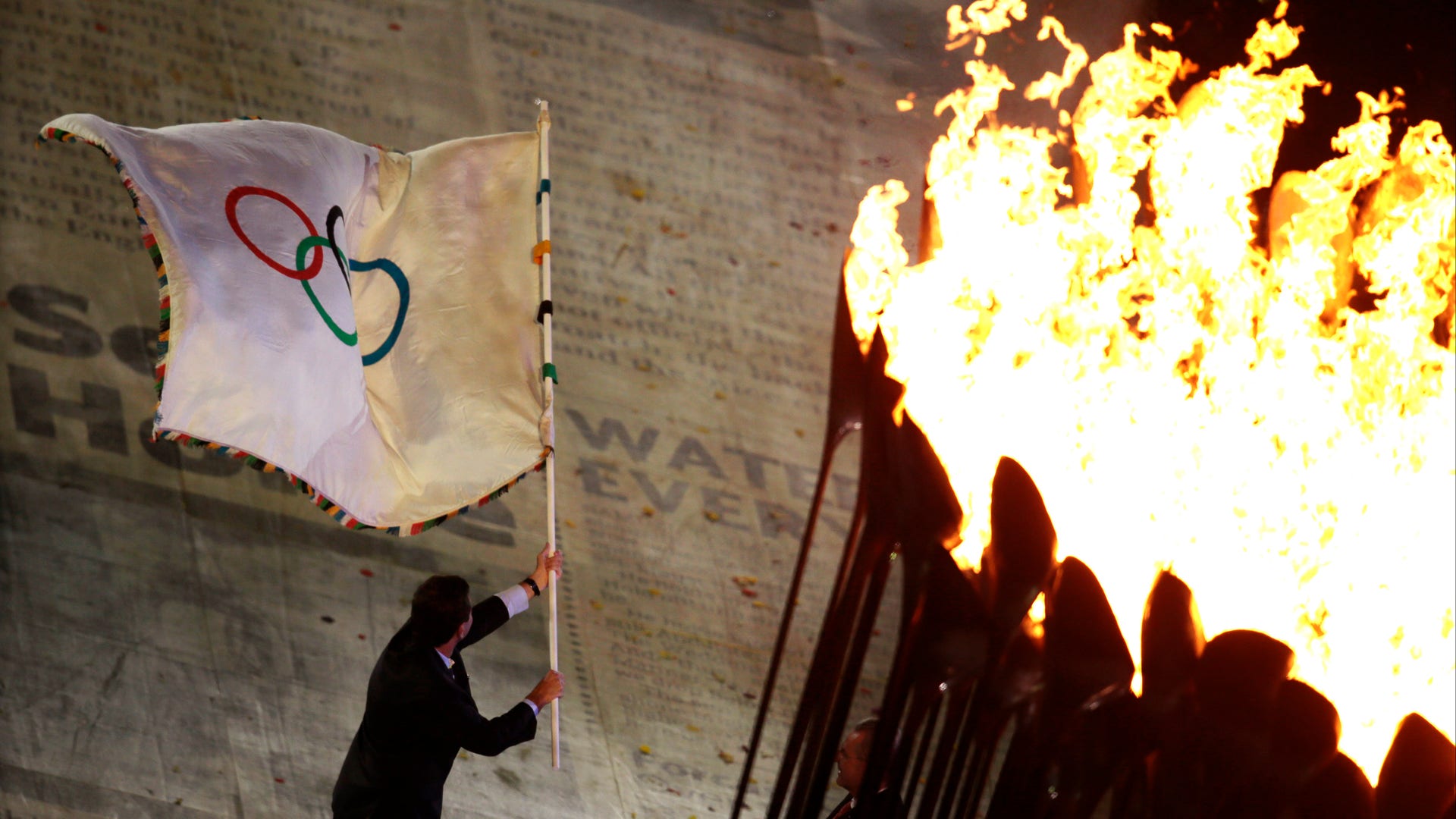 London_Olympics_Closi_Llen_22_