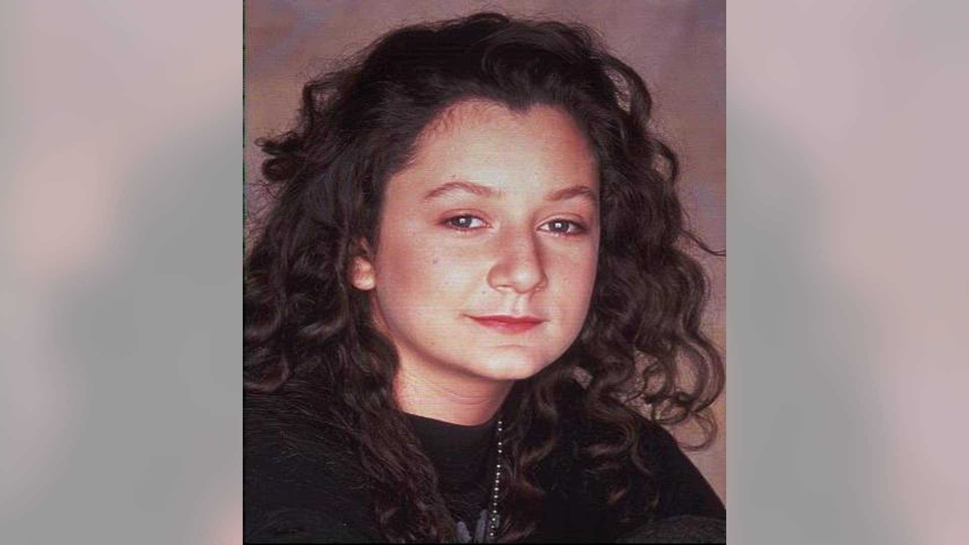 Young Sara Gilbert