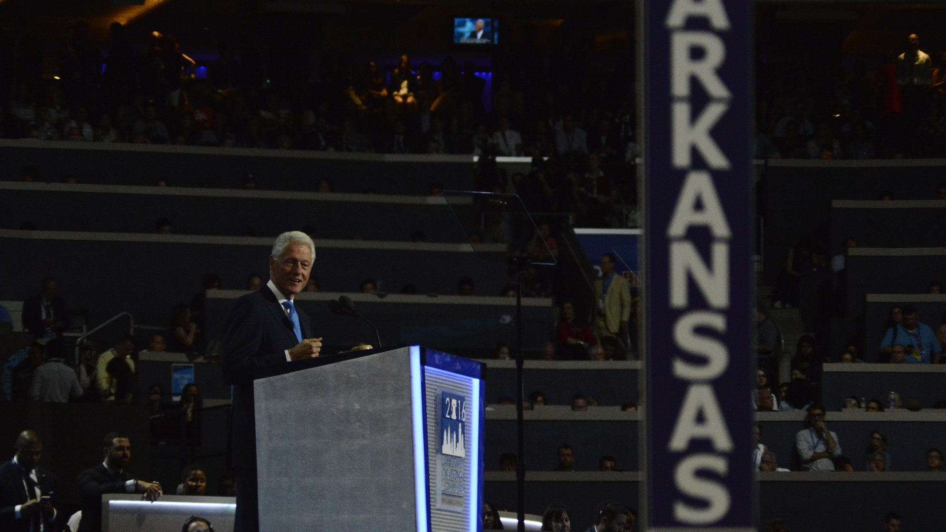 Bill Clinton speaks at the 2nd night of the Democratic convention