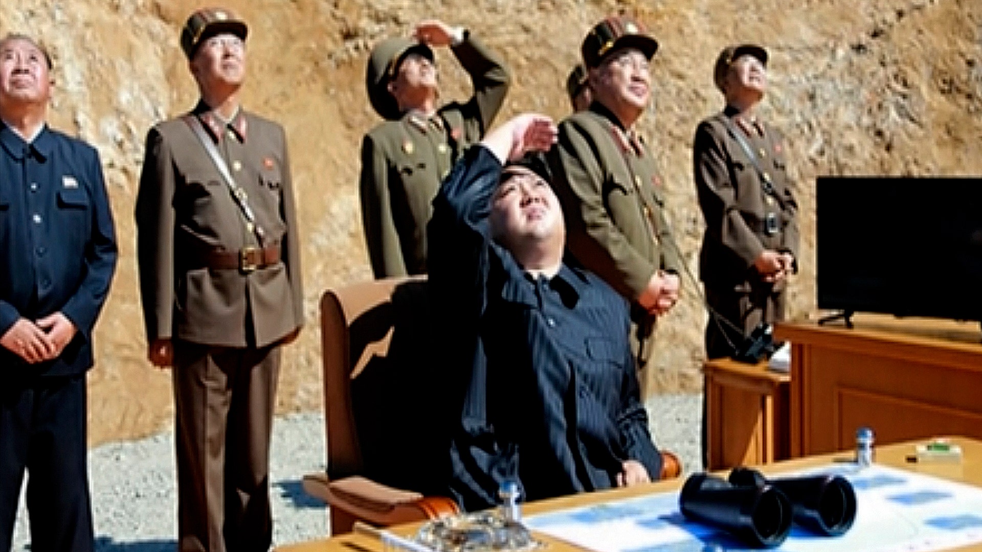 North Korea leader Kim Jong Un watches the launch in Pyongyang, July 4