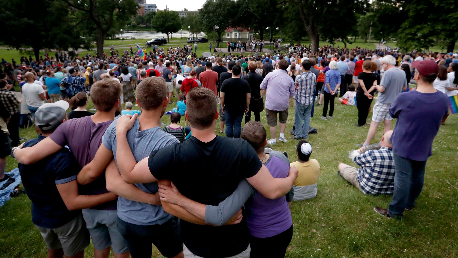 Nightclub_Shooting_Mi_Vros