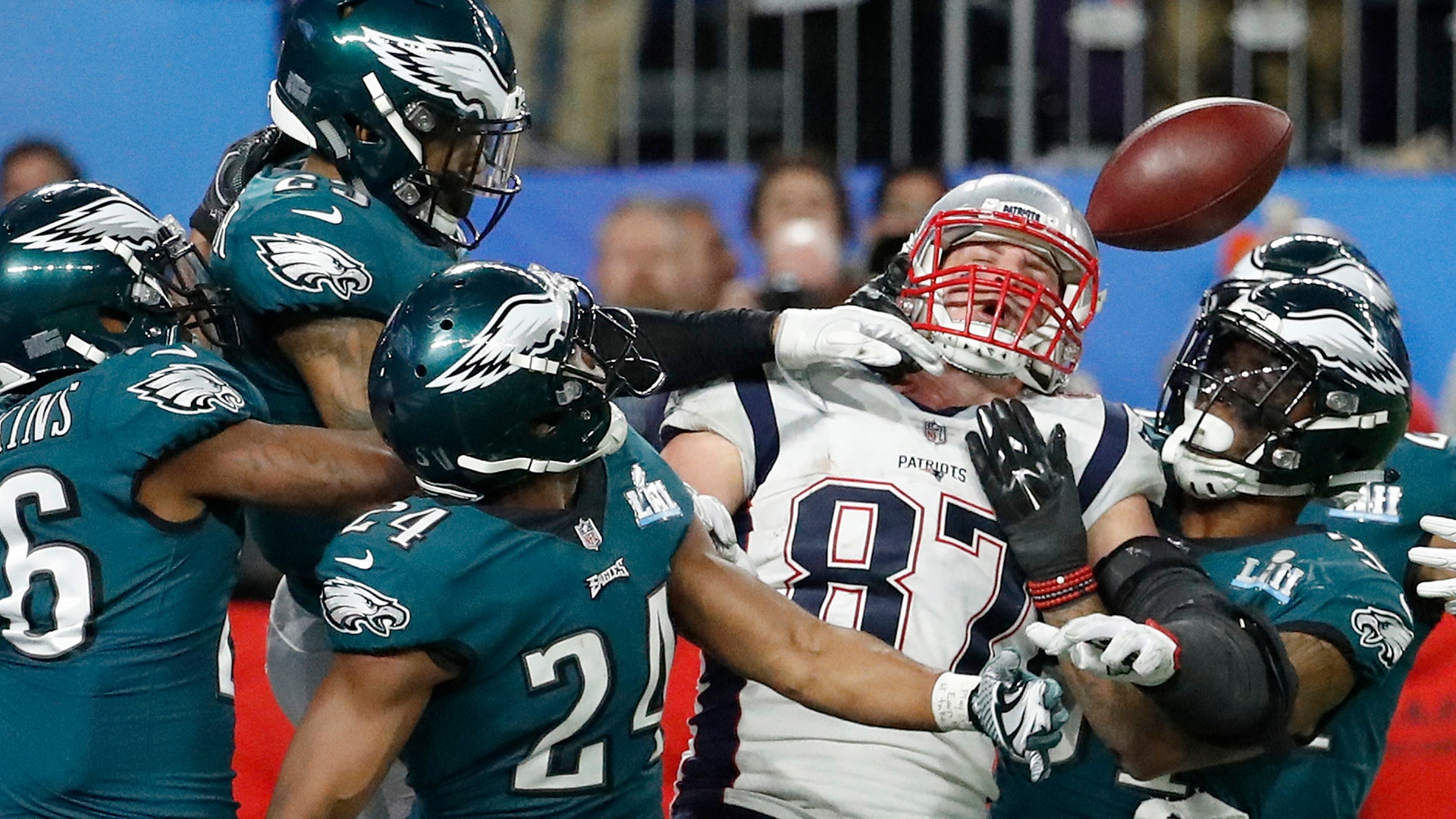 New England Patriots' Rob Gronkowski cannot catch a pass on the final play of Super Bowl 52 against the Philadelphia Eagles