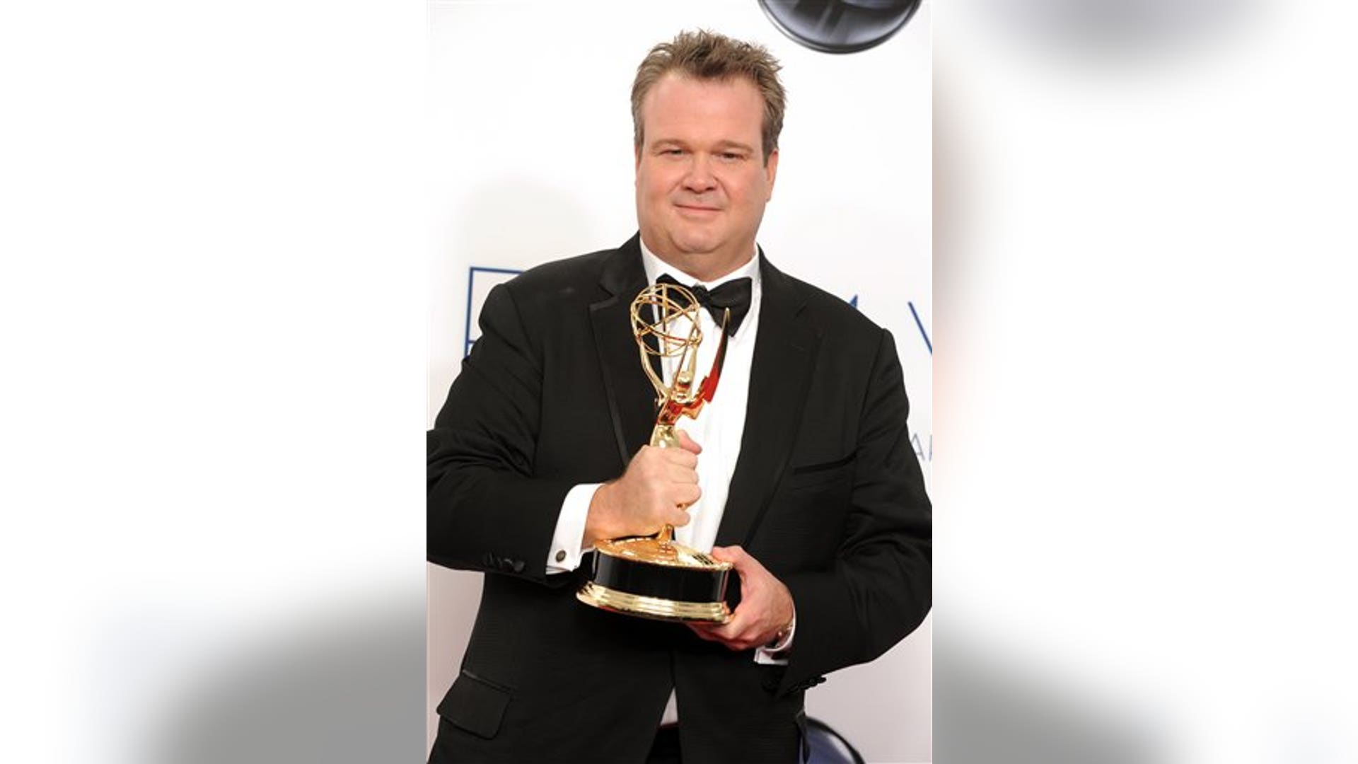 0Eric_Stonestreet_AP_win