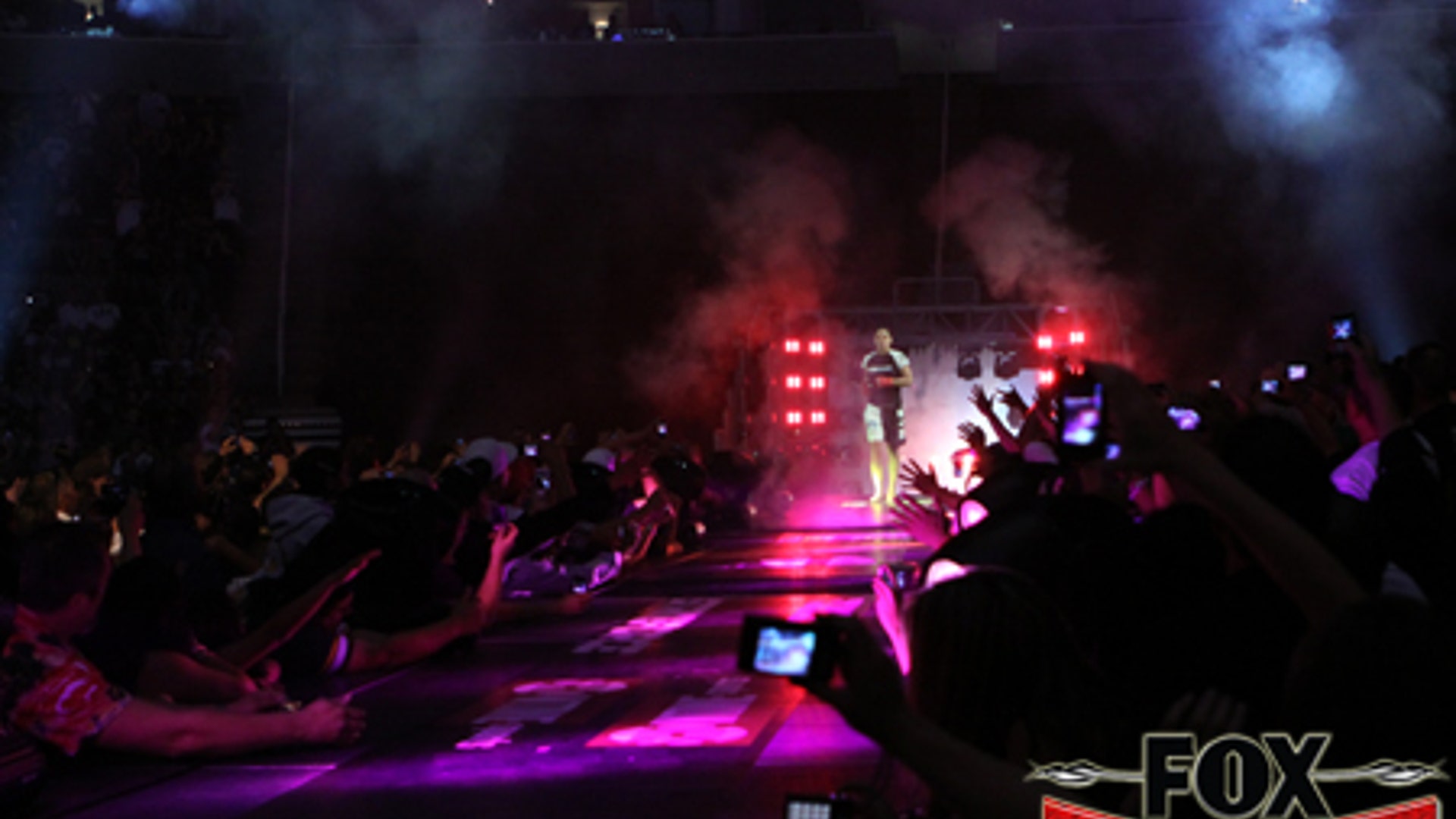 Strikeforce-Gina's Entrance