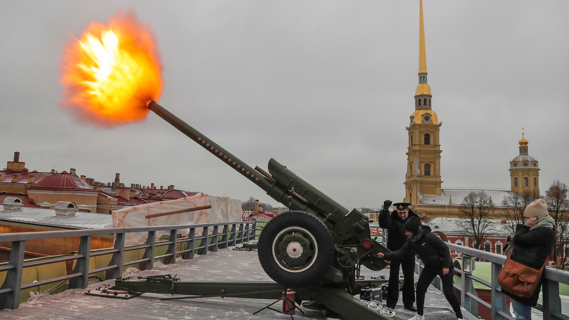 Tennis player Roberta Vinci of Italy, participant of the St. Petersburg Ladies Trophy-2017 tennis tournament, winner of the Petersburg Ladies Trophy-2016, makes a midday cannon shot in the Saint Peter and Paul Fortress in St.Petersburg, Russia