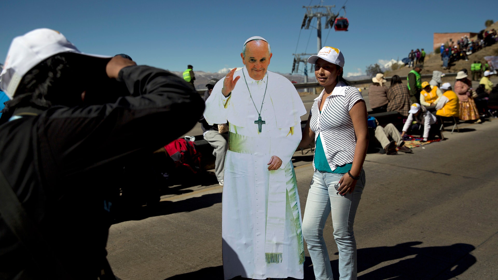 Bolivia_Pope_South_Am_Garc