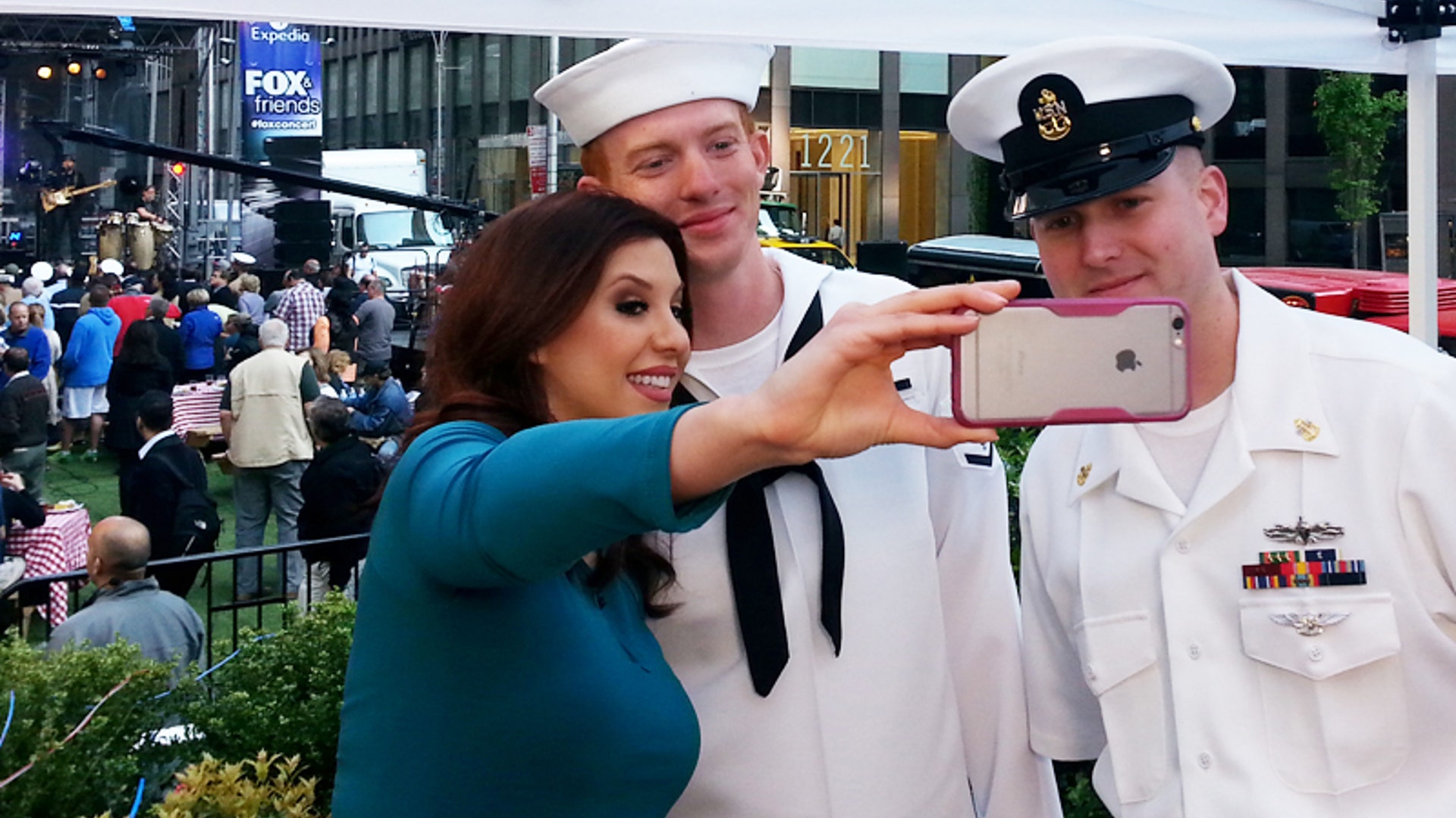 Jerrod Niemann's All-American Summer