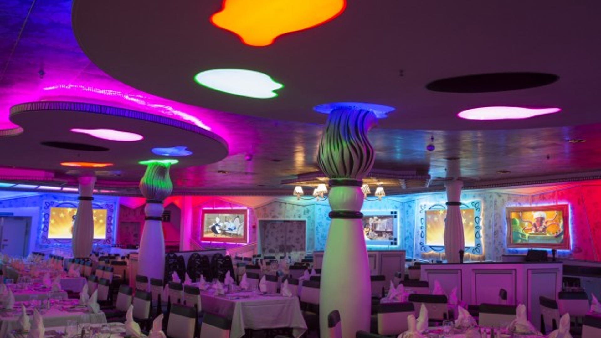 1014ZX_0393JD_640x426