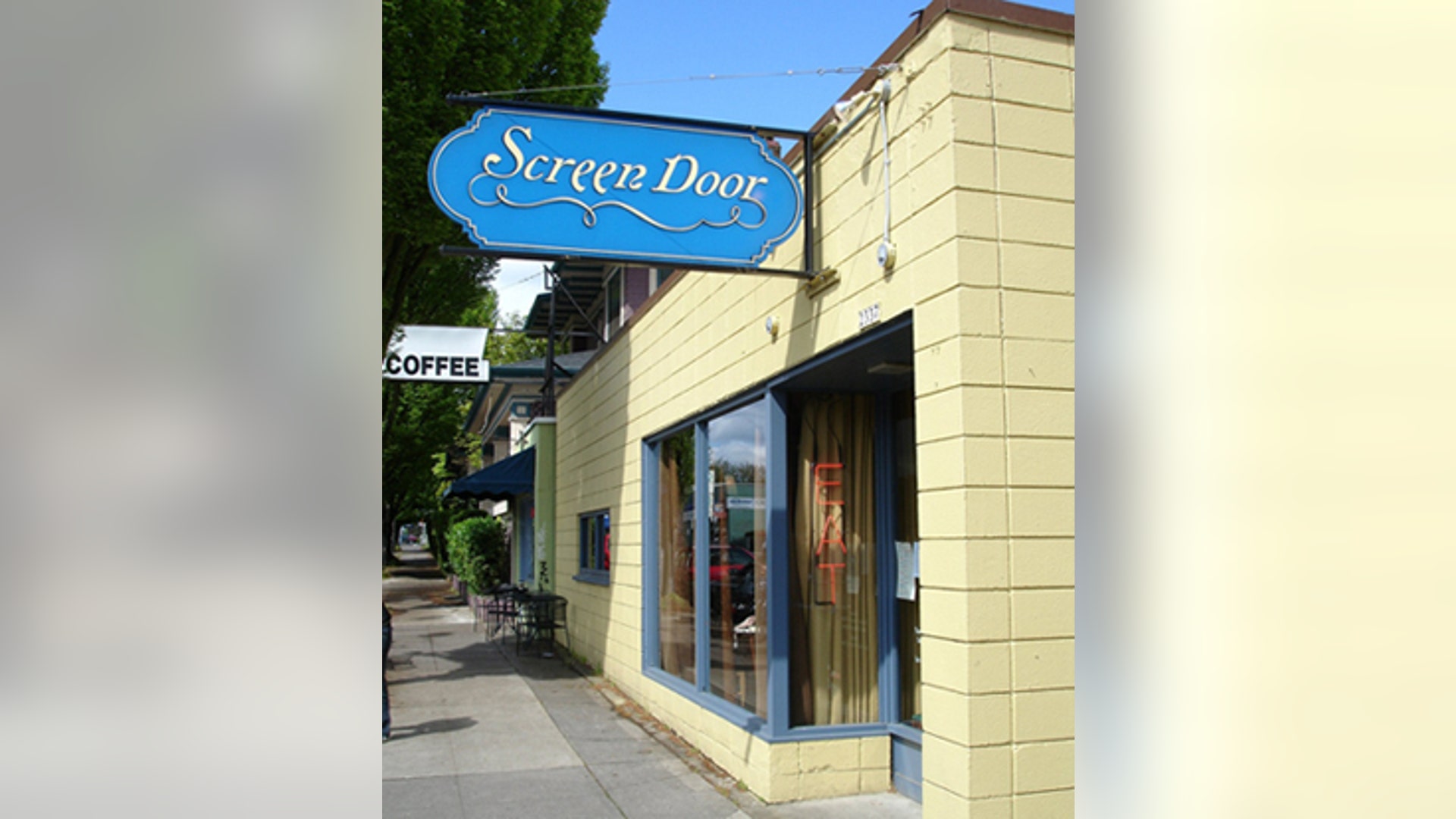 10_Screen_Door_Portland