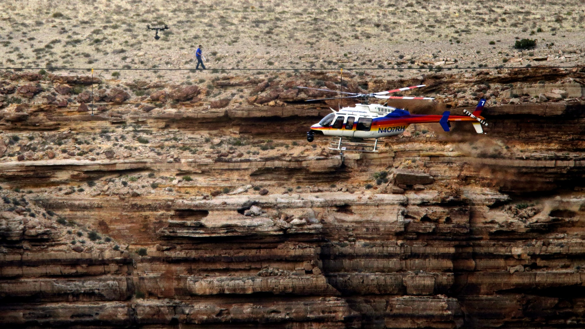 Wallenda_Grand_Canyon__erika_garcia_foxnewslatino_com_2
