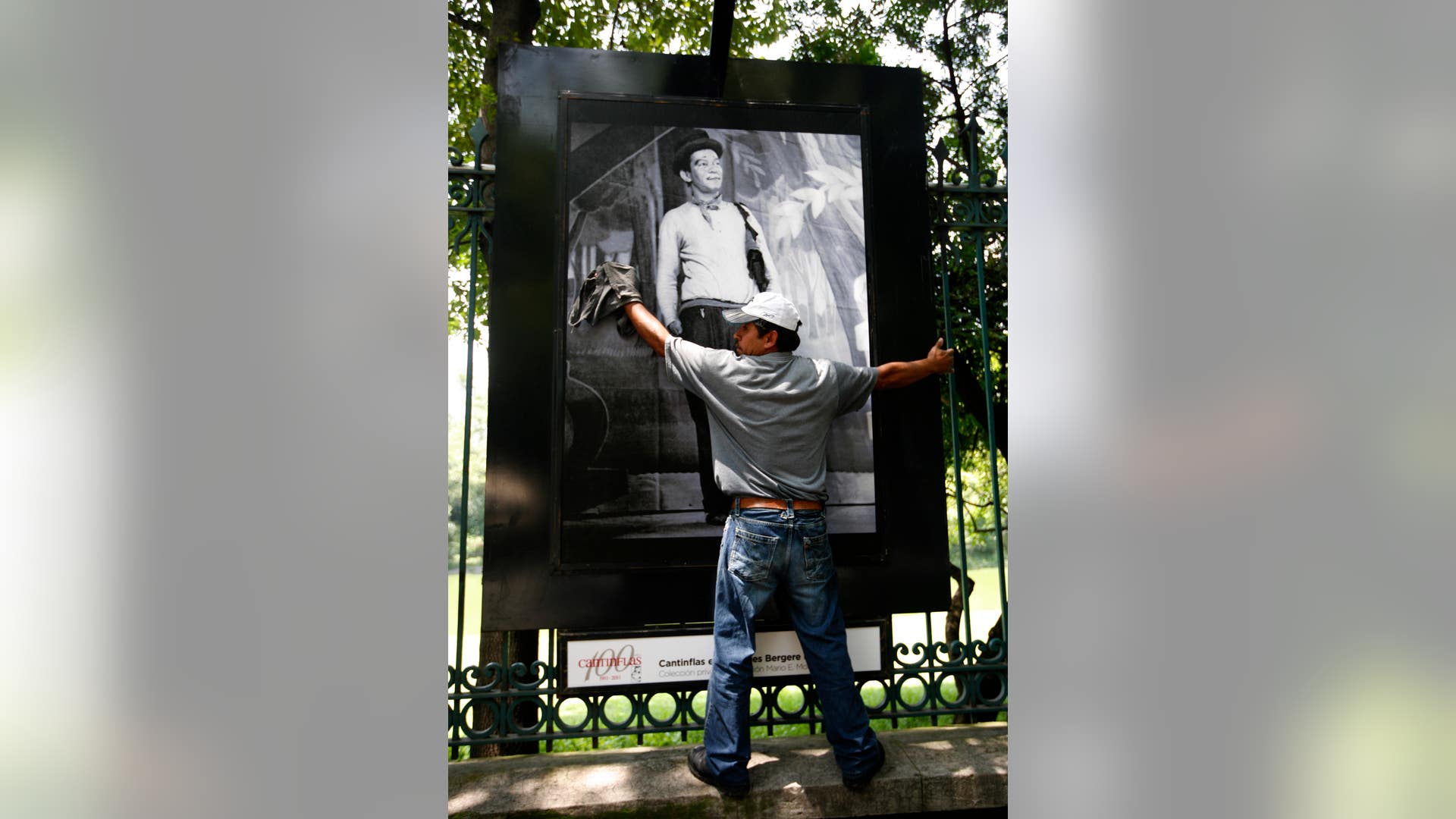 Mexico_Cantinflas__sandym_fernandez_foxnewslatino_com_14