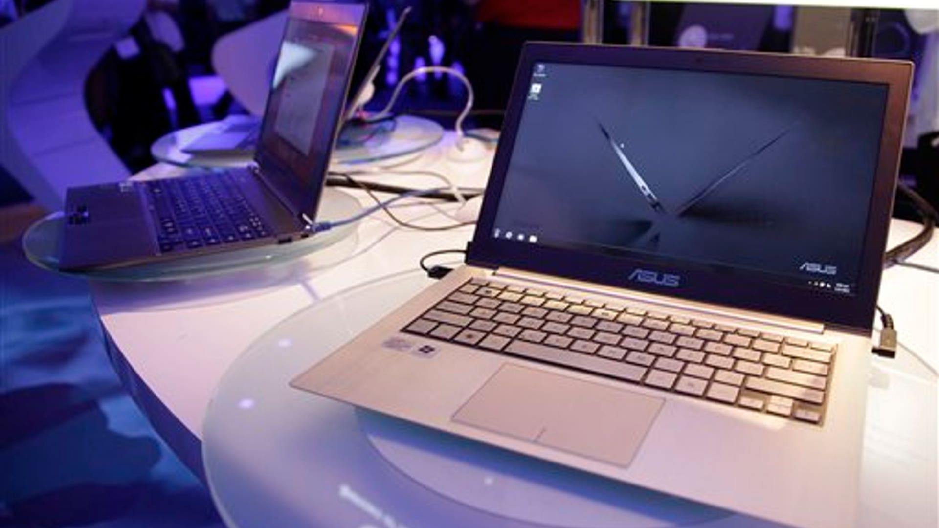 Intel_Shows_Ultrabooks_CES_AP