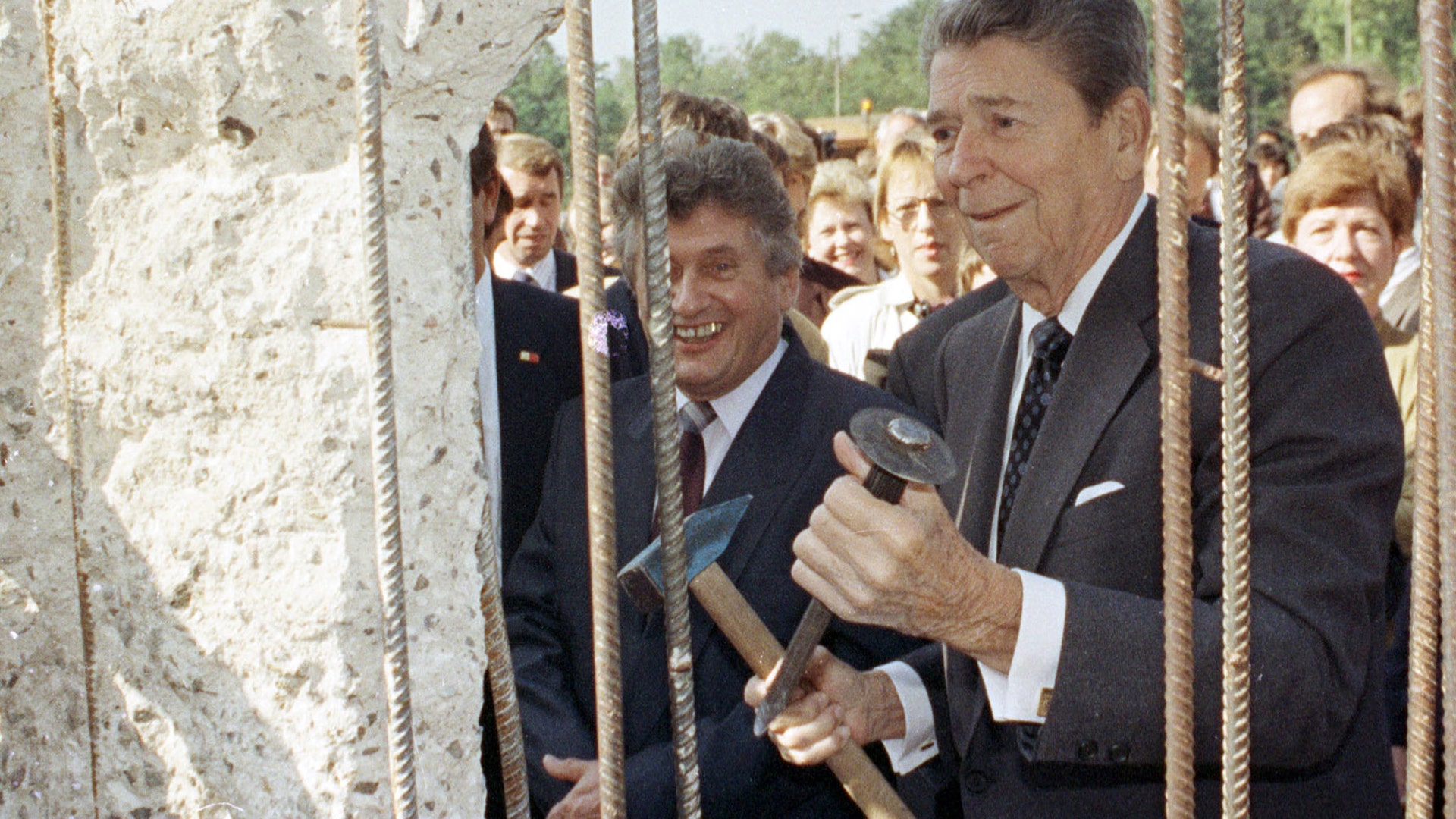 President Ronald Reagan at the Berlin Wall on Poltsdammer Platz in East Berlin, September 12, 1990