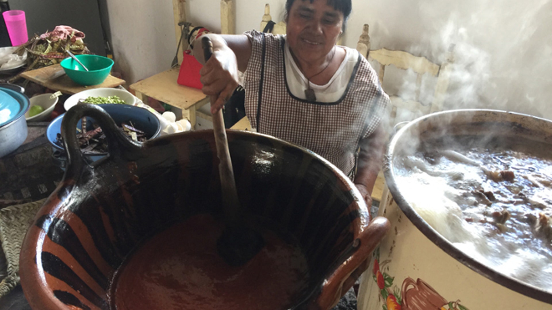 Goat_Mole_de_Caderas_Latino