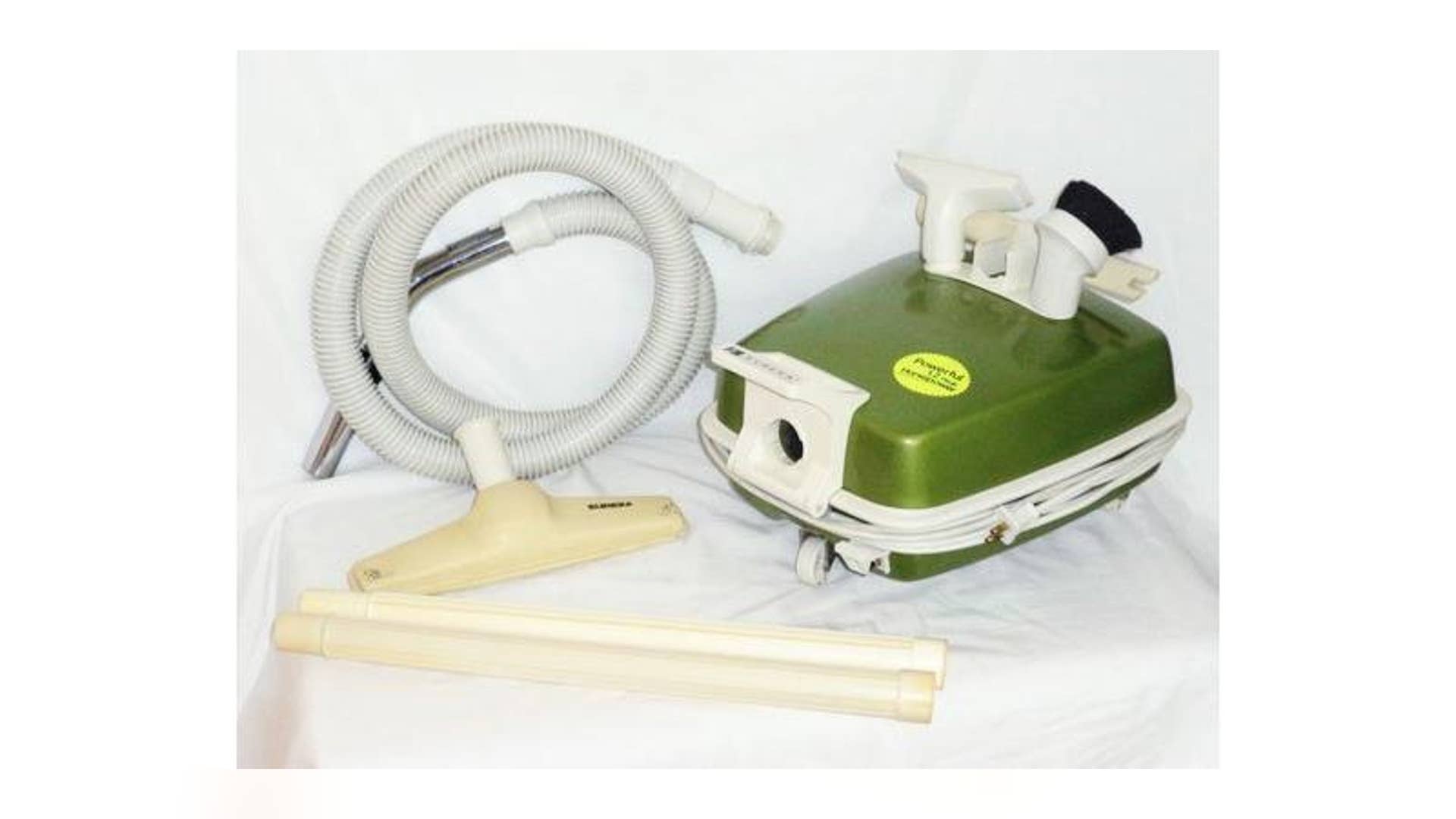 Inside an Old Vacuum Cleaner: