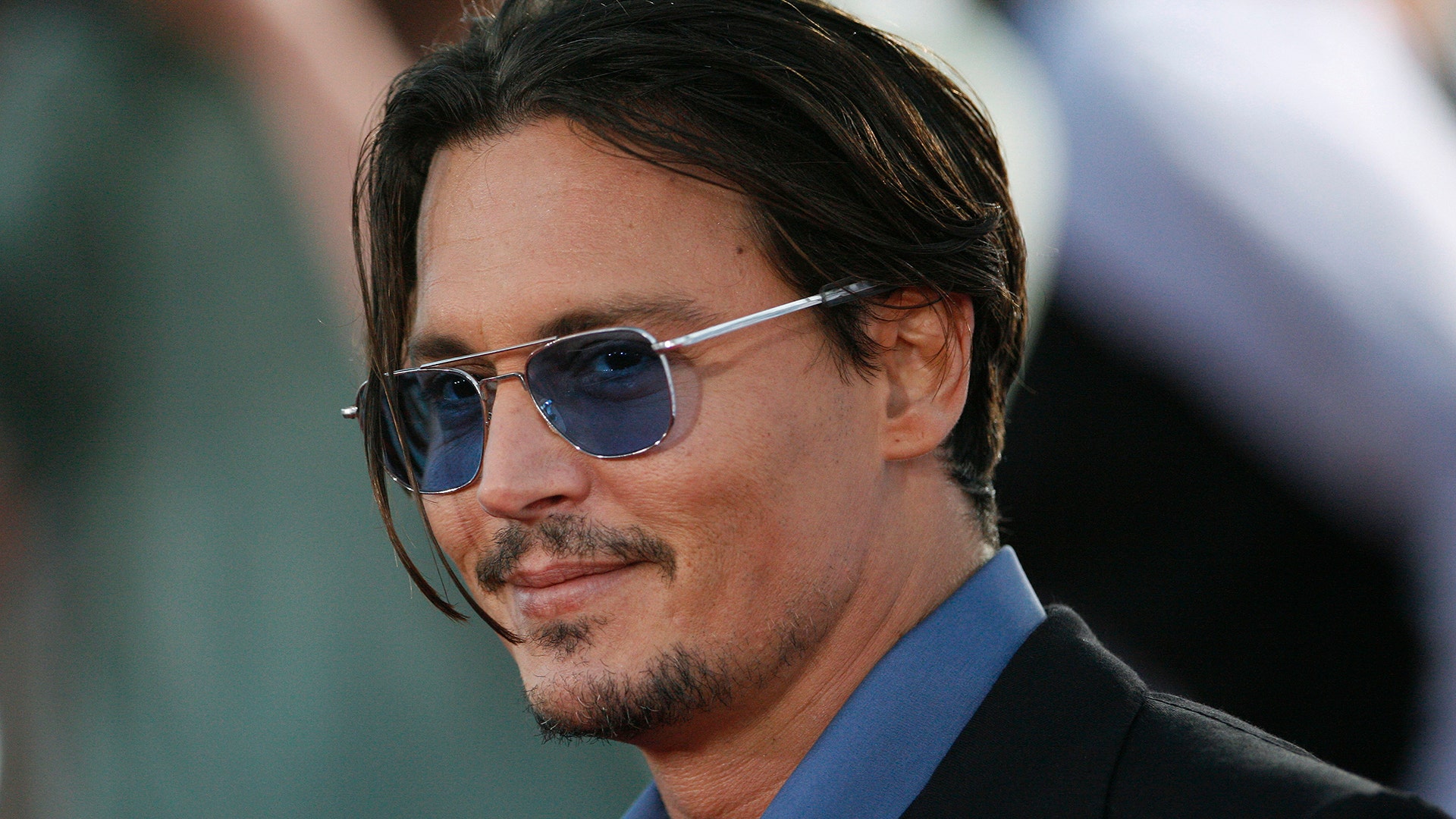 Promoting Cast the movie 