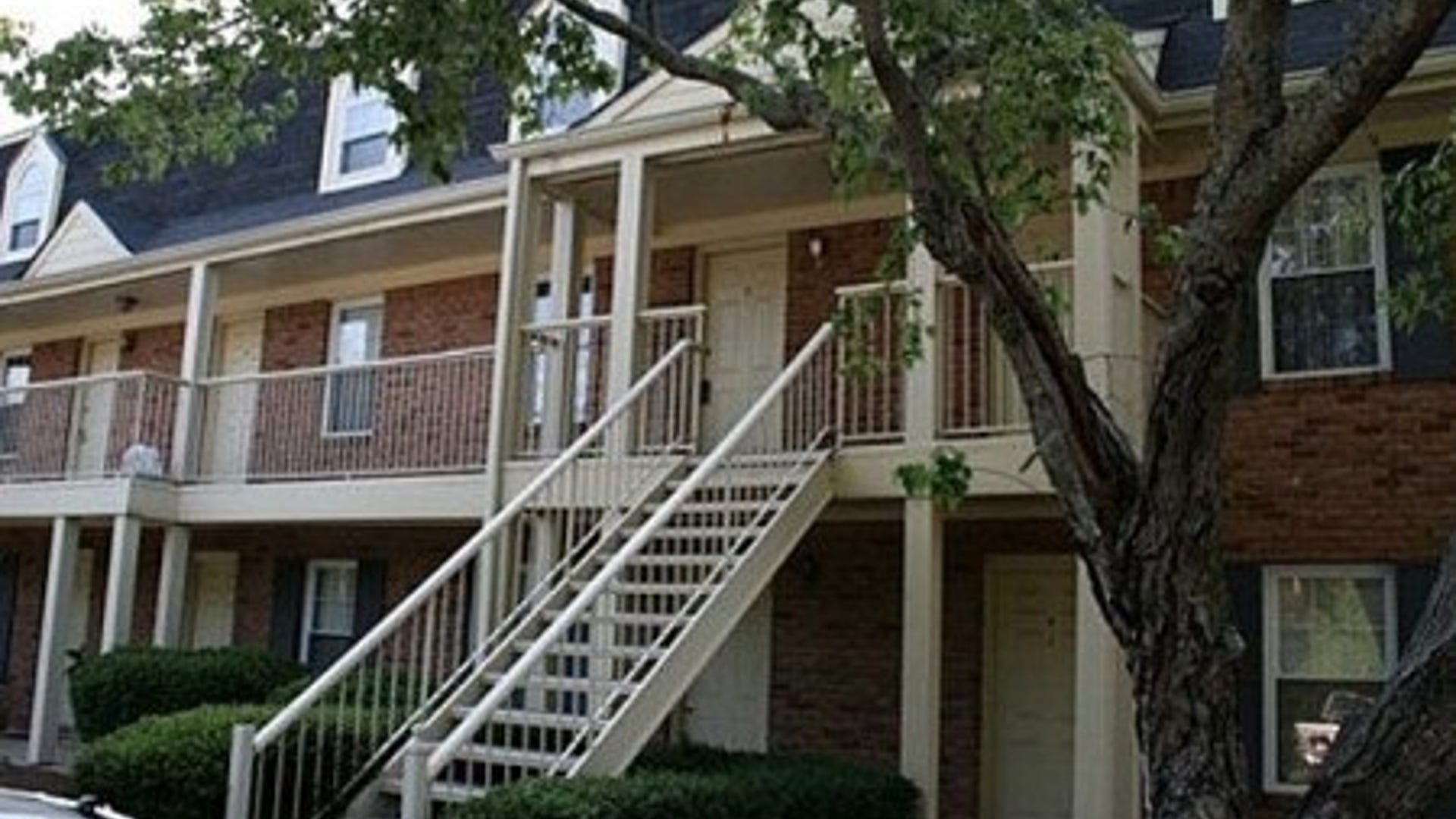 1761_Wire_Rd_Apt_5_15_Auburn_AL_e1315348966369